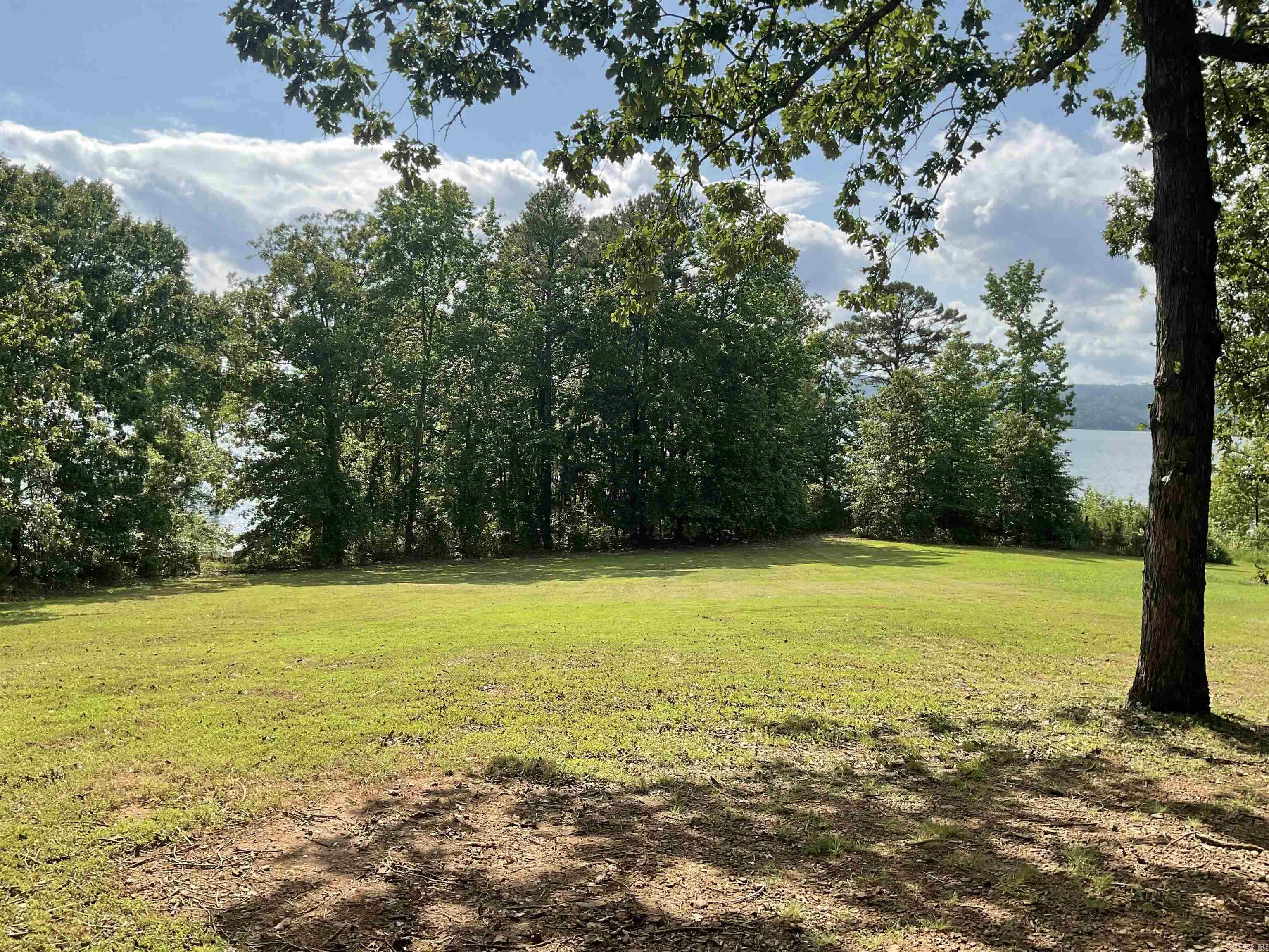 235  Sylvan  Greers Ferry, AR