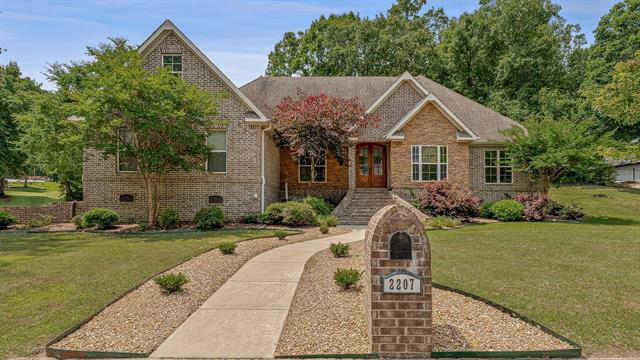 2207  Byrnewood  Jonesboro, AR