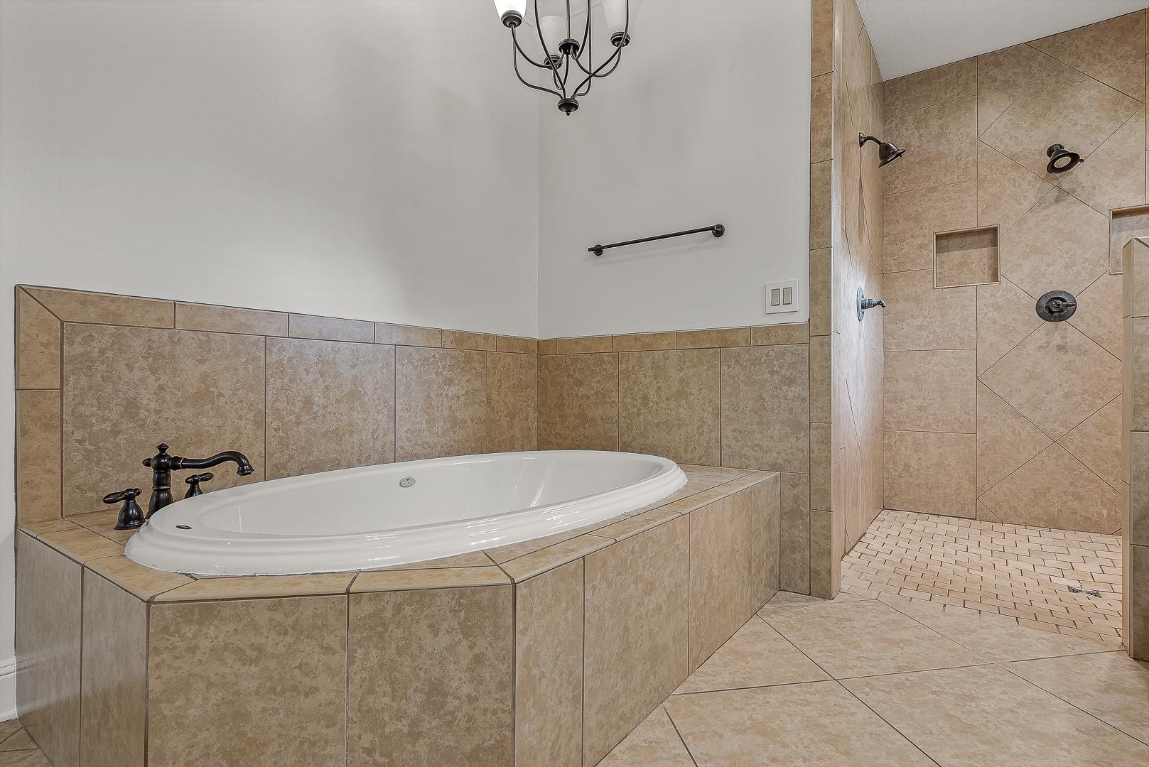 2207  Byrnewood  Jonesboro, AR