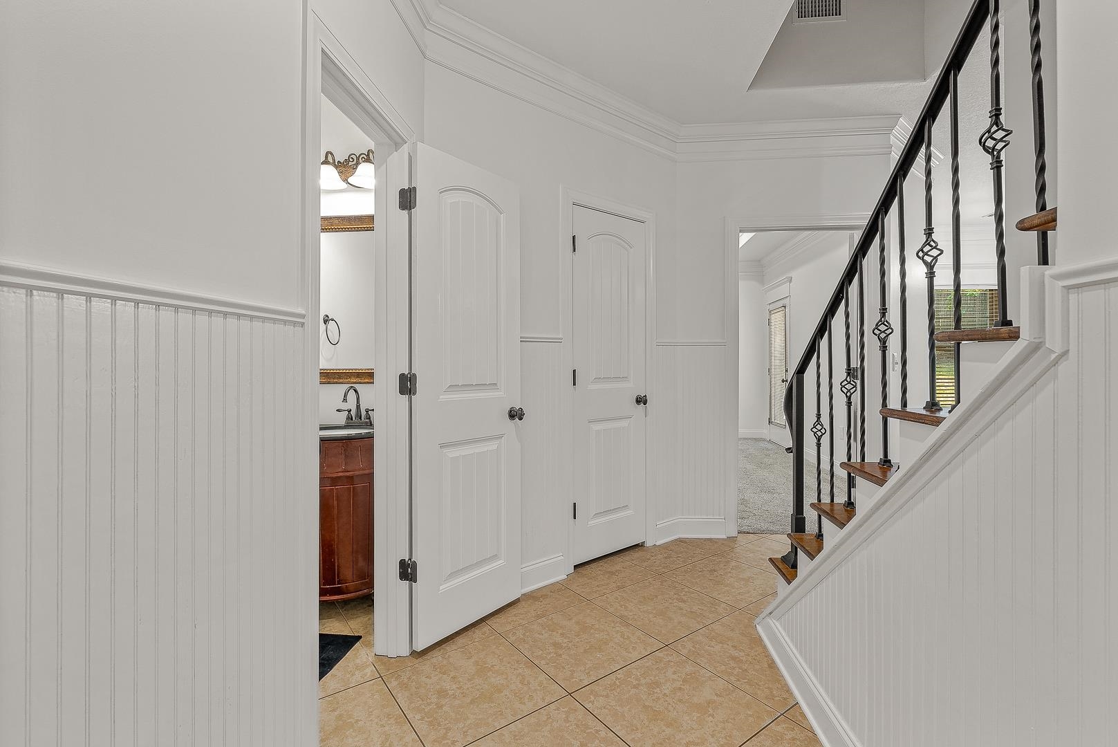 2207  Byrnewood  Jonesboro, AR