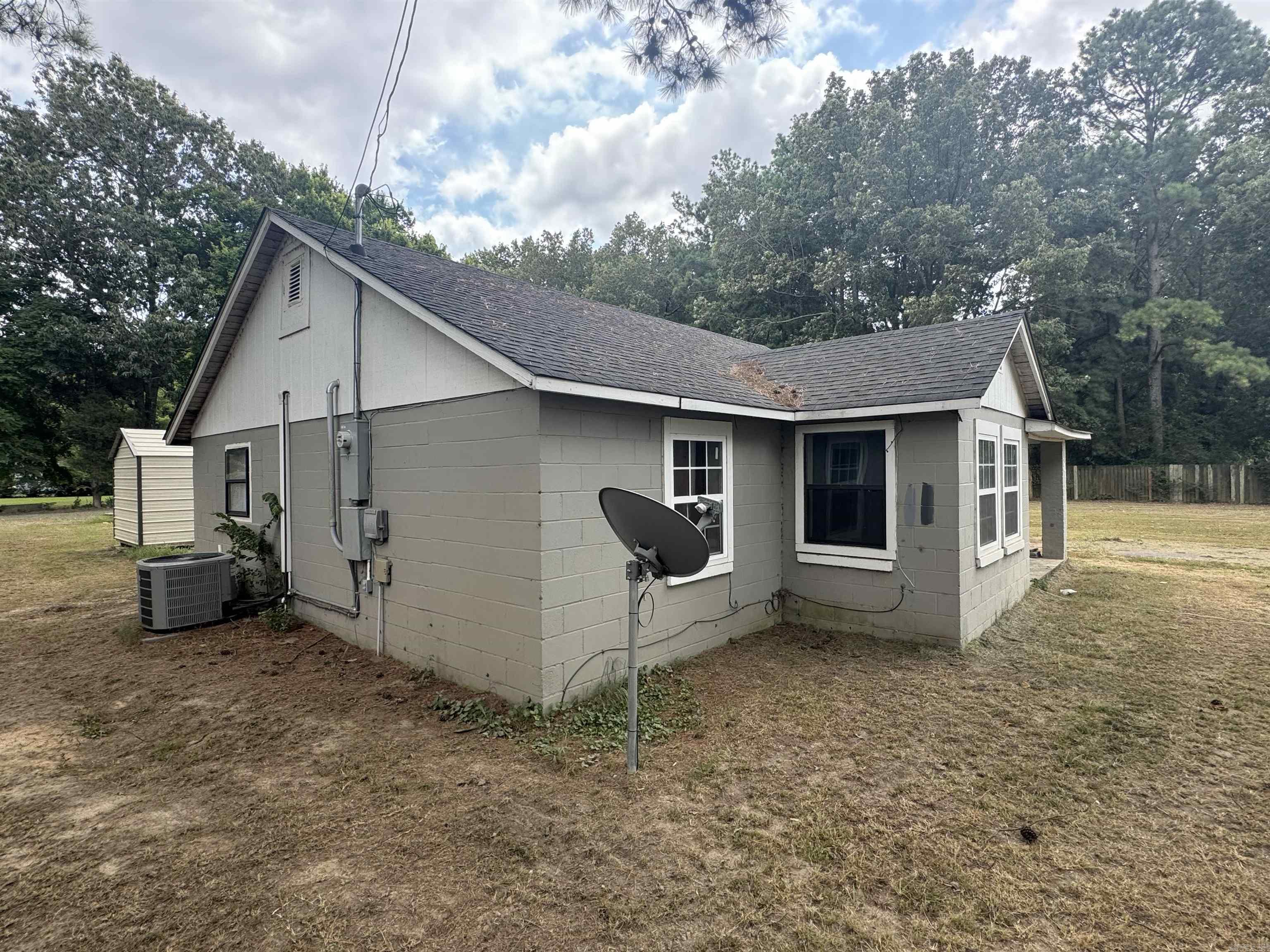 886  Hwy 1B  Cherry Valley, AR
