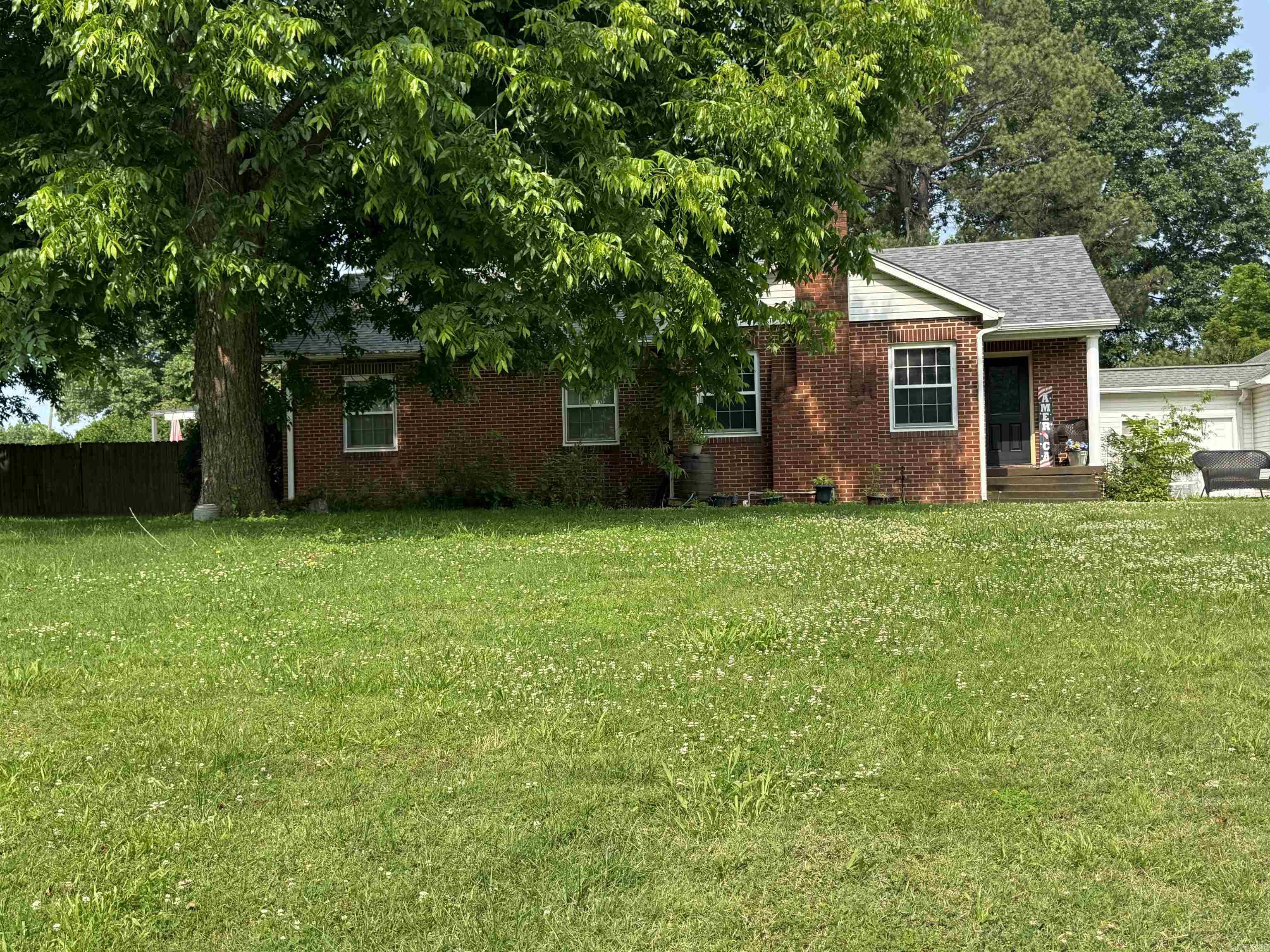 821 S 12th  Piggott, AR