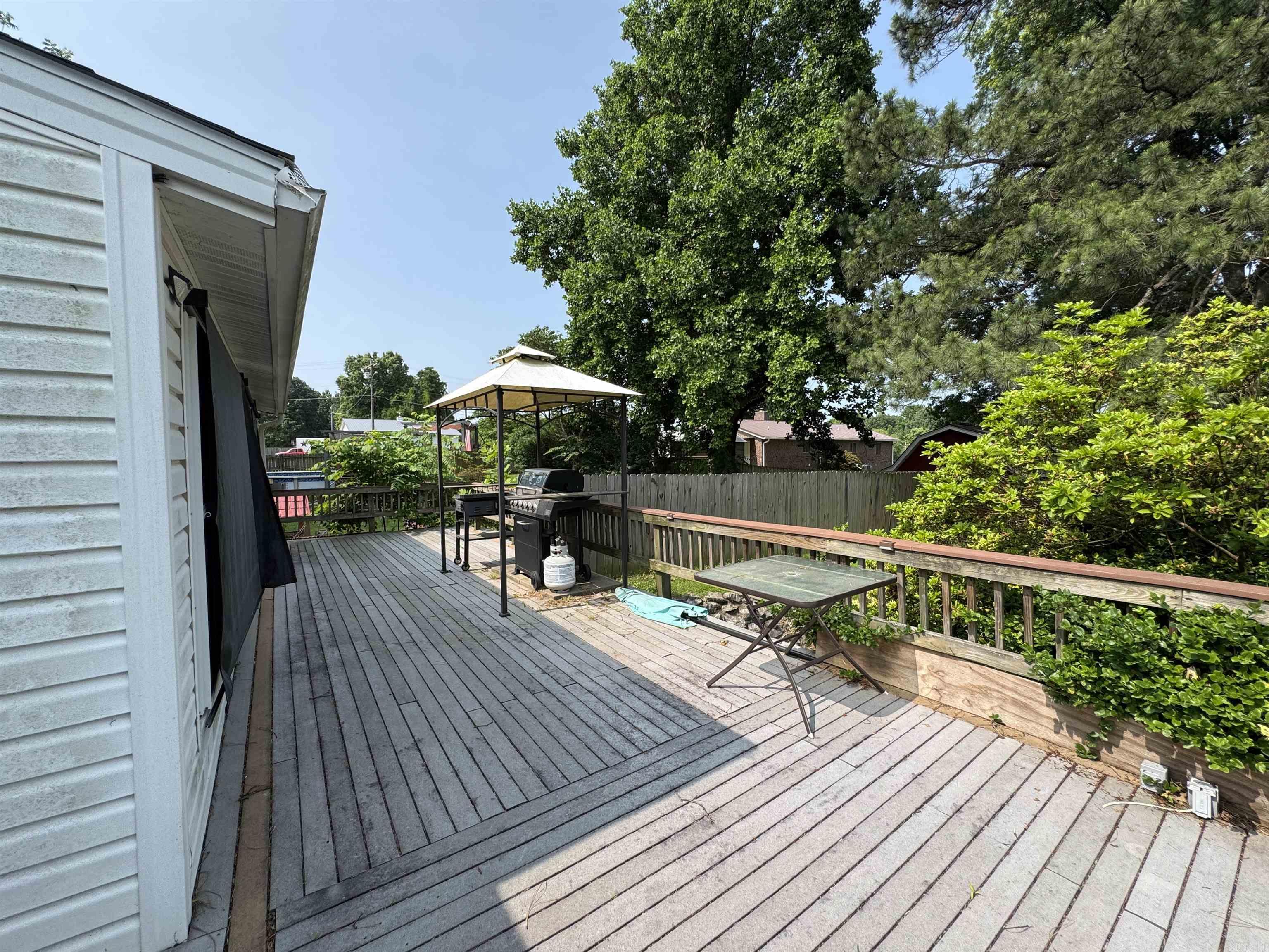 821 S 12th  Piggott, AR
