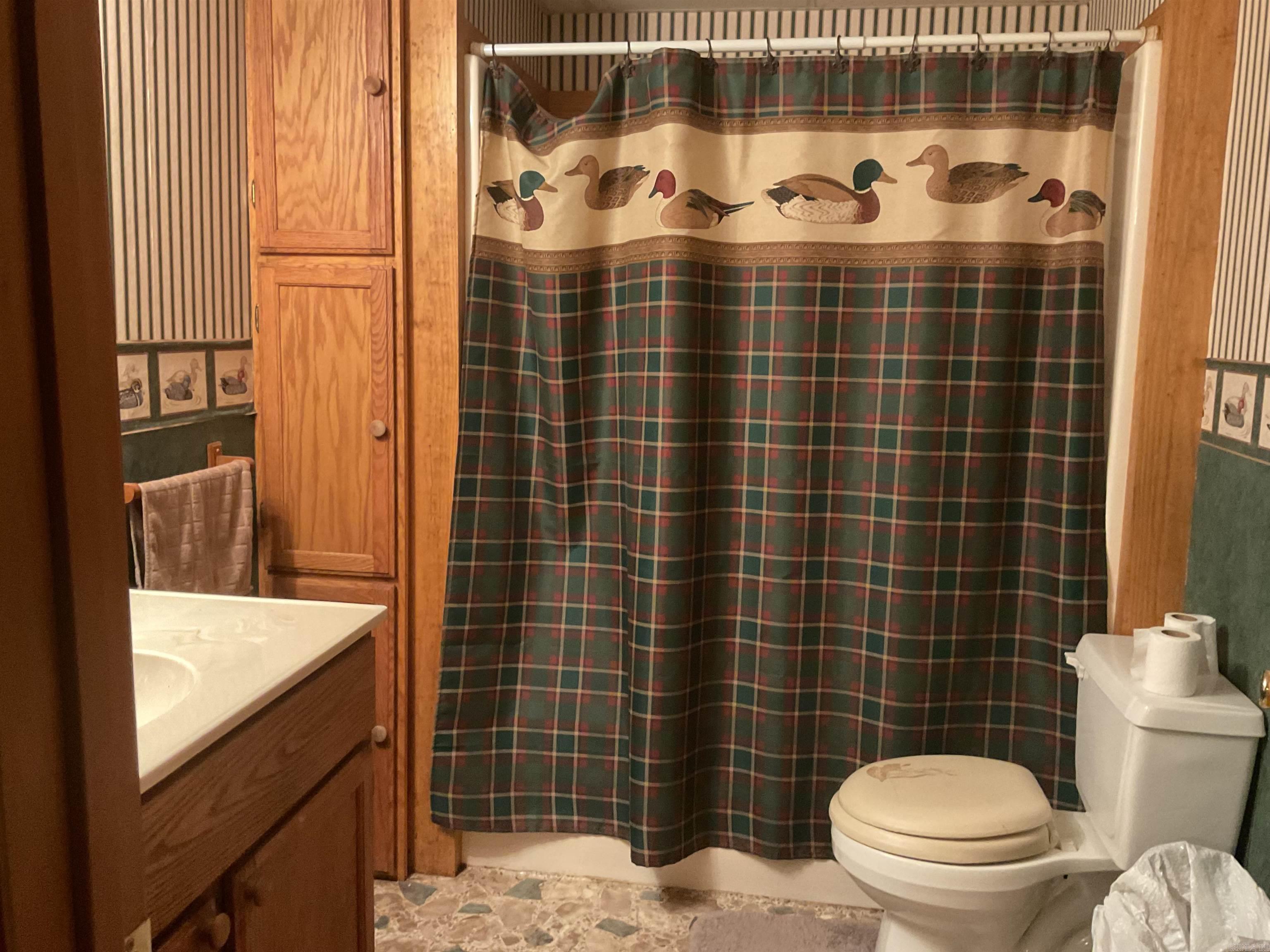 1602  Lake Cliff  Higden, AR