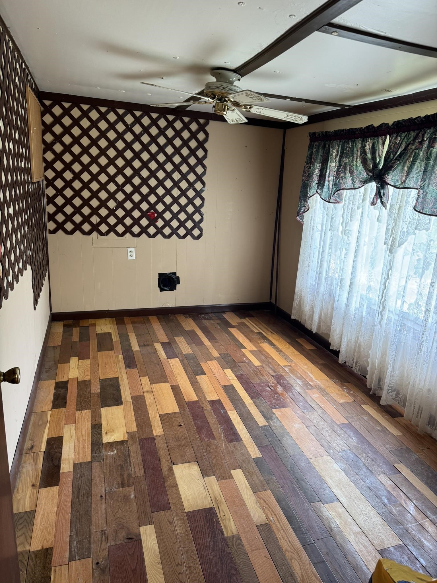 355 E First Street  Calico Rock, AR
