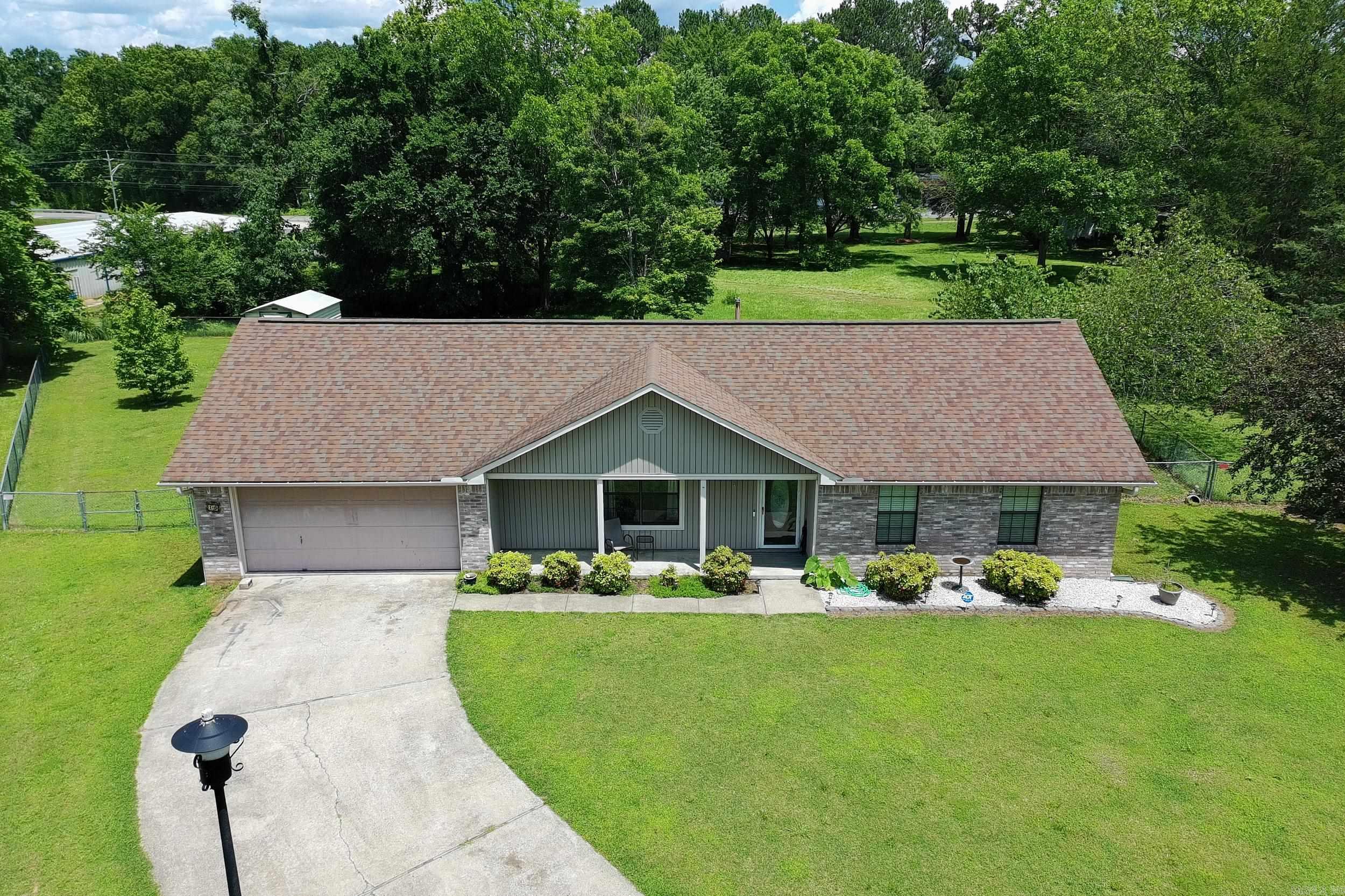 16  Clinton Ct.  Cabot, AR