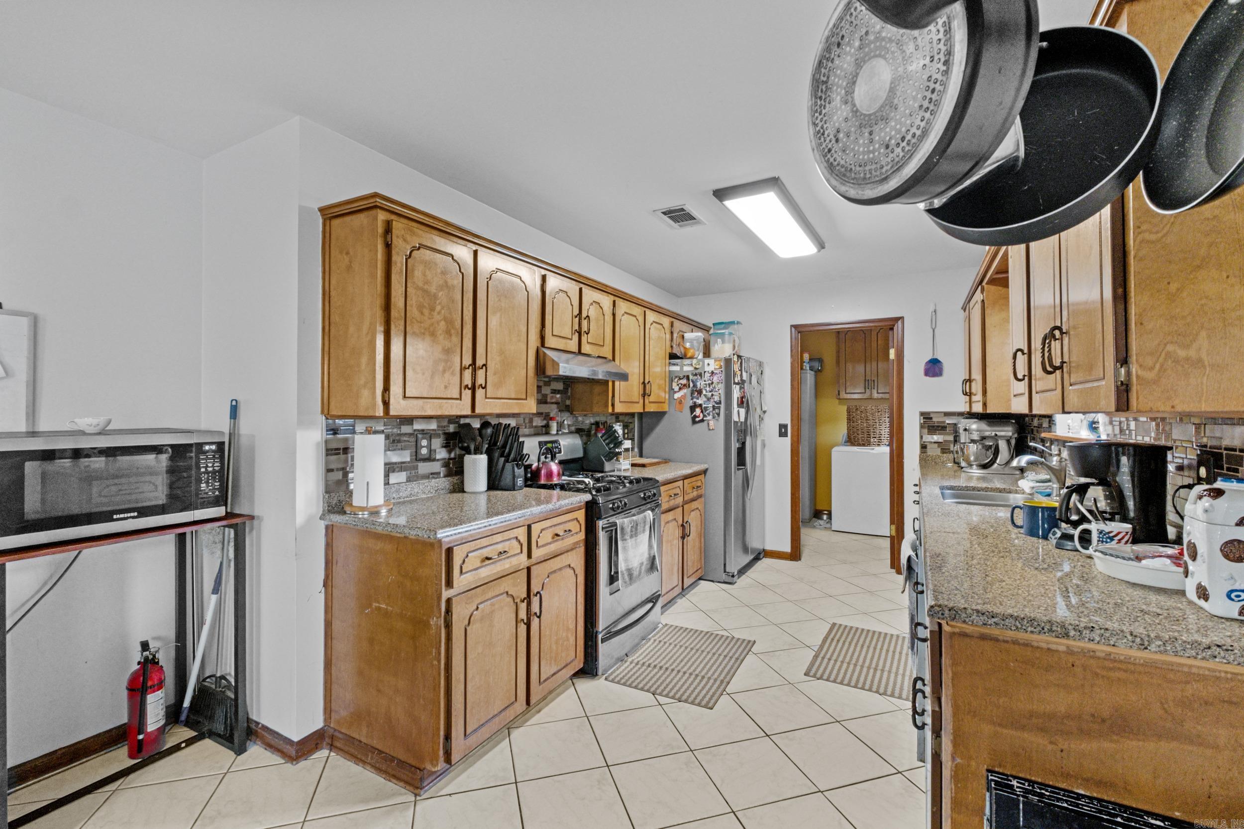 16  Clinton Ct.  Cabot, AR