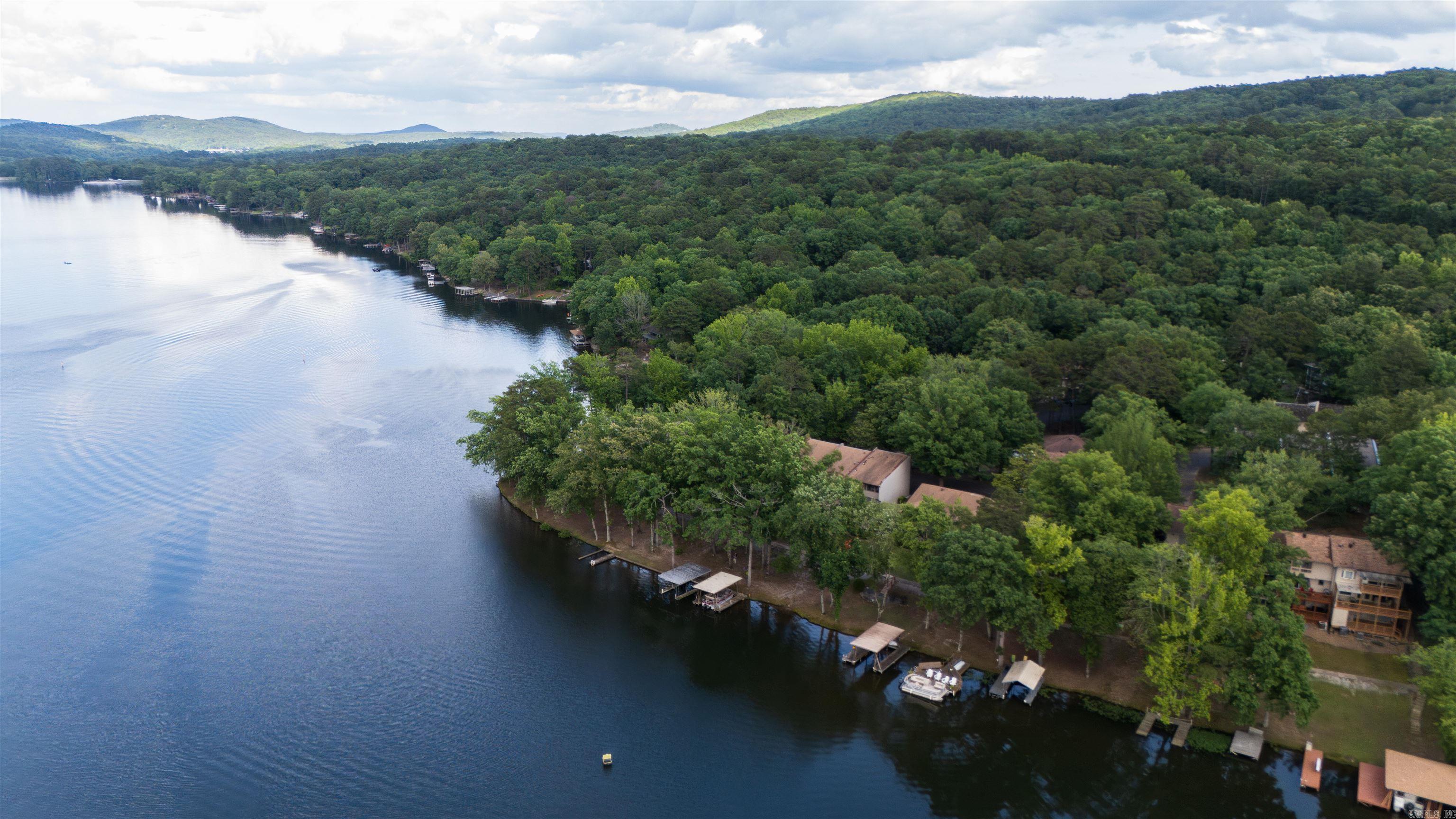 32  Calanas  Hot Springs Village, AR
