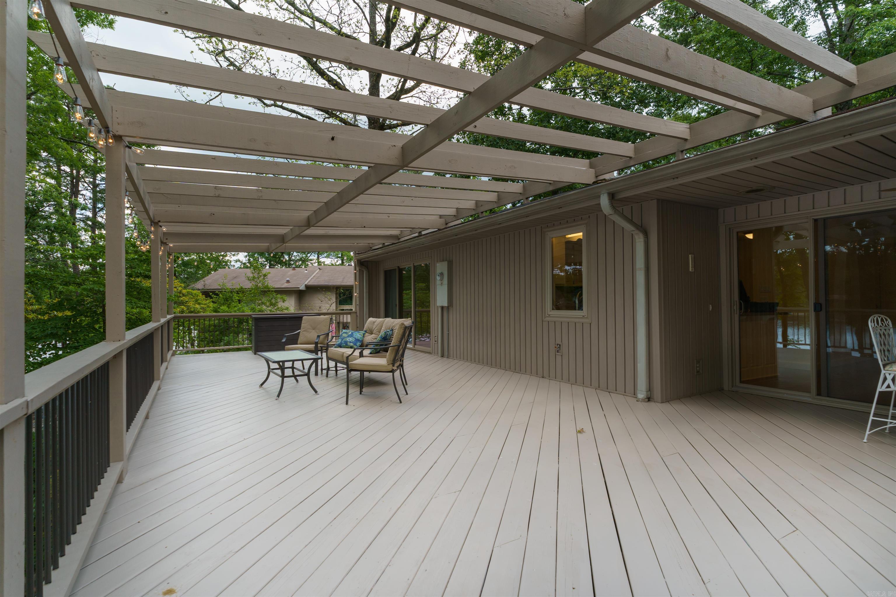 32  Calanas  Hot Springs Village, AR