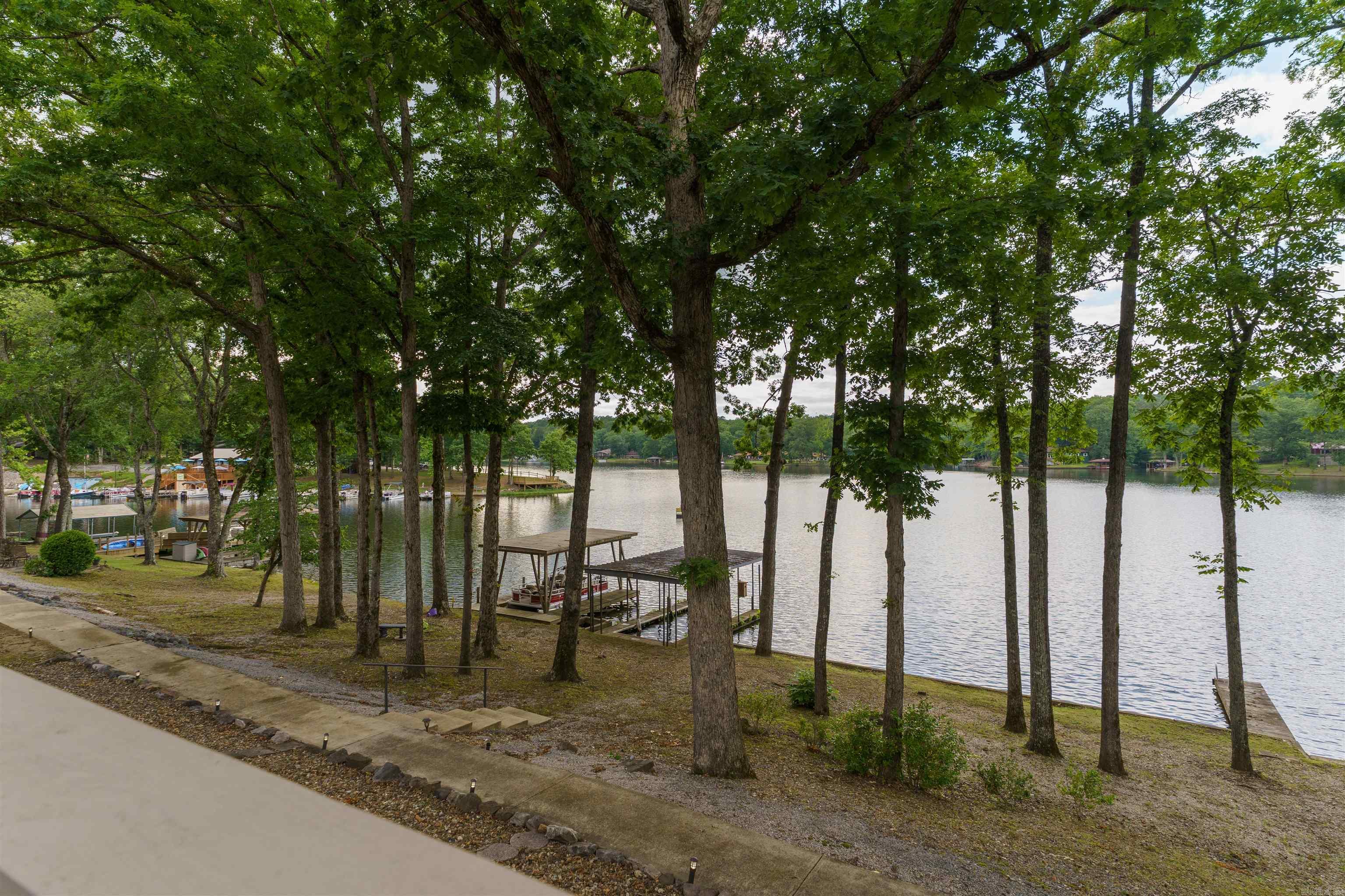 32  Calanas  Hot Springs Village, AR