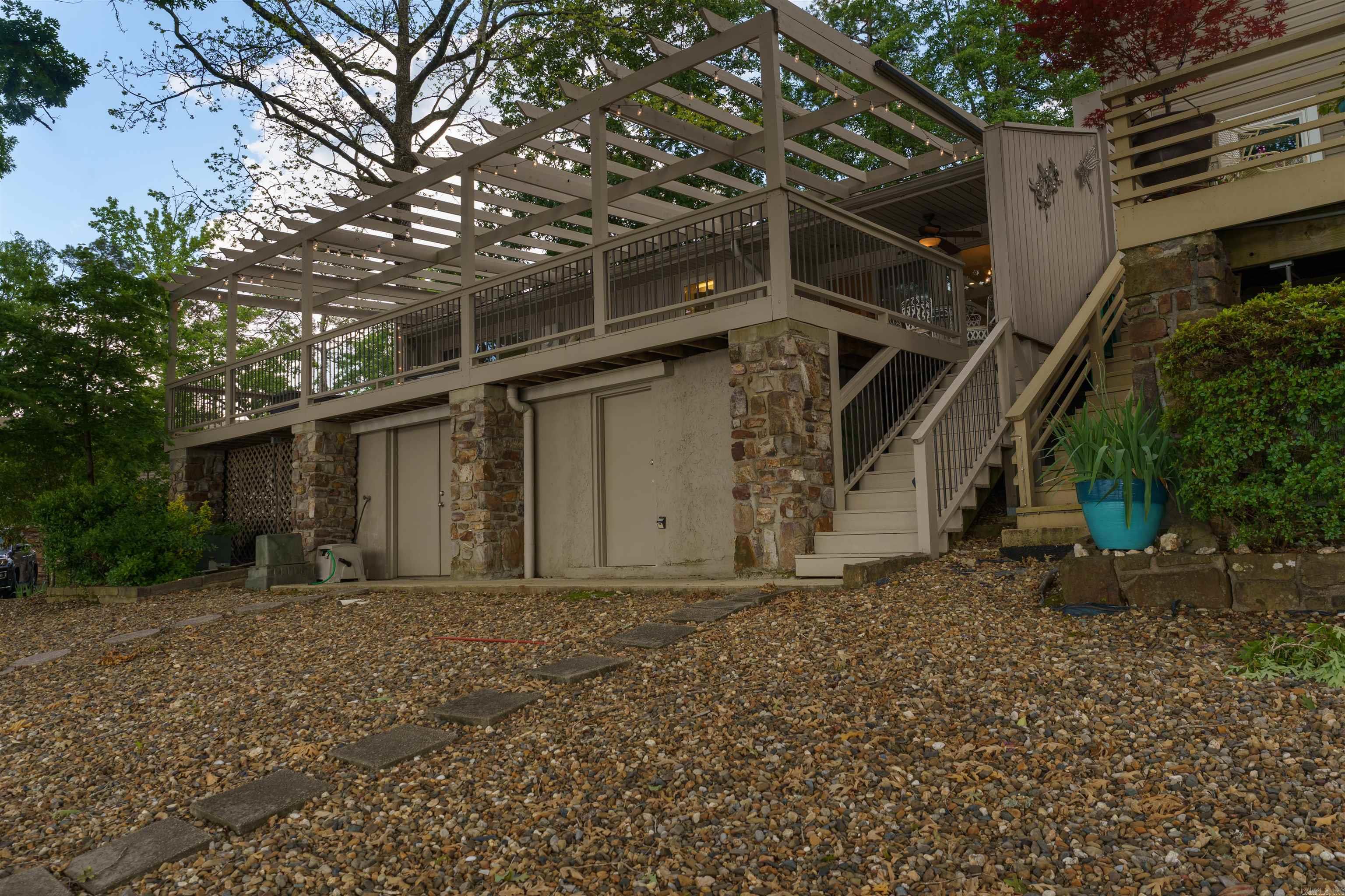 32  Calanas  Hot Springs Village, AR