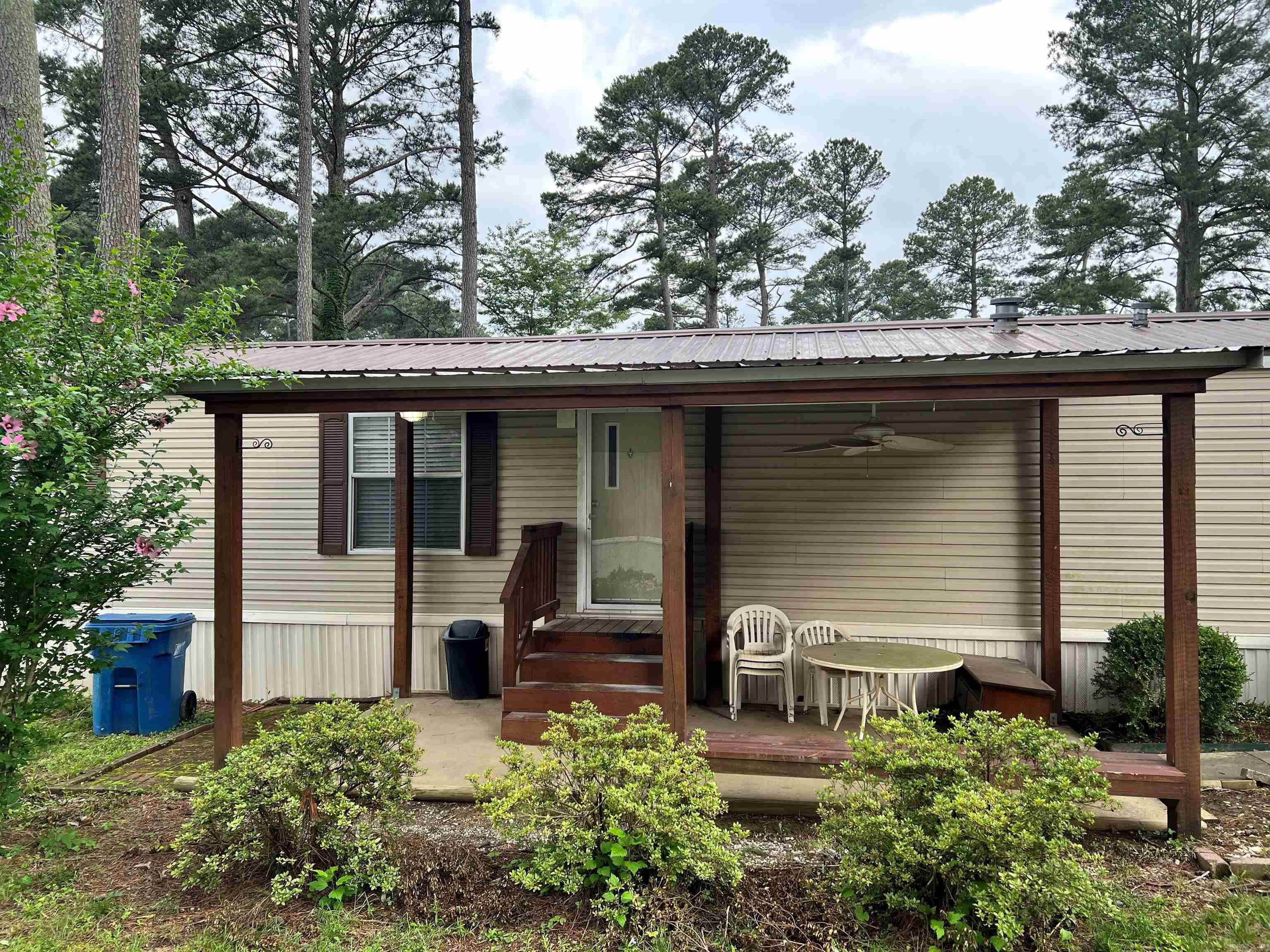 1016  Arrowhead  Bryant, AR