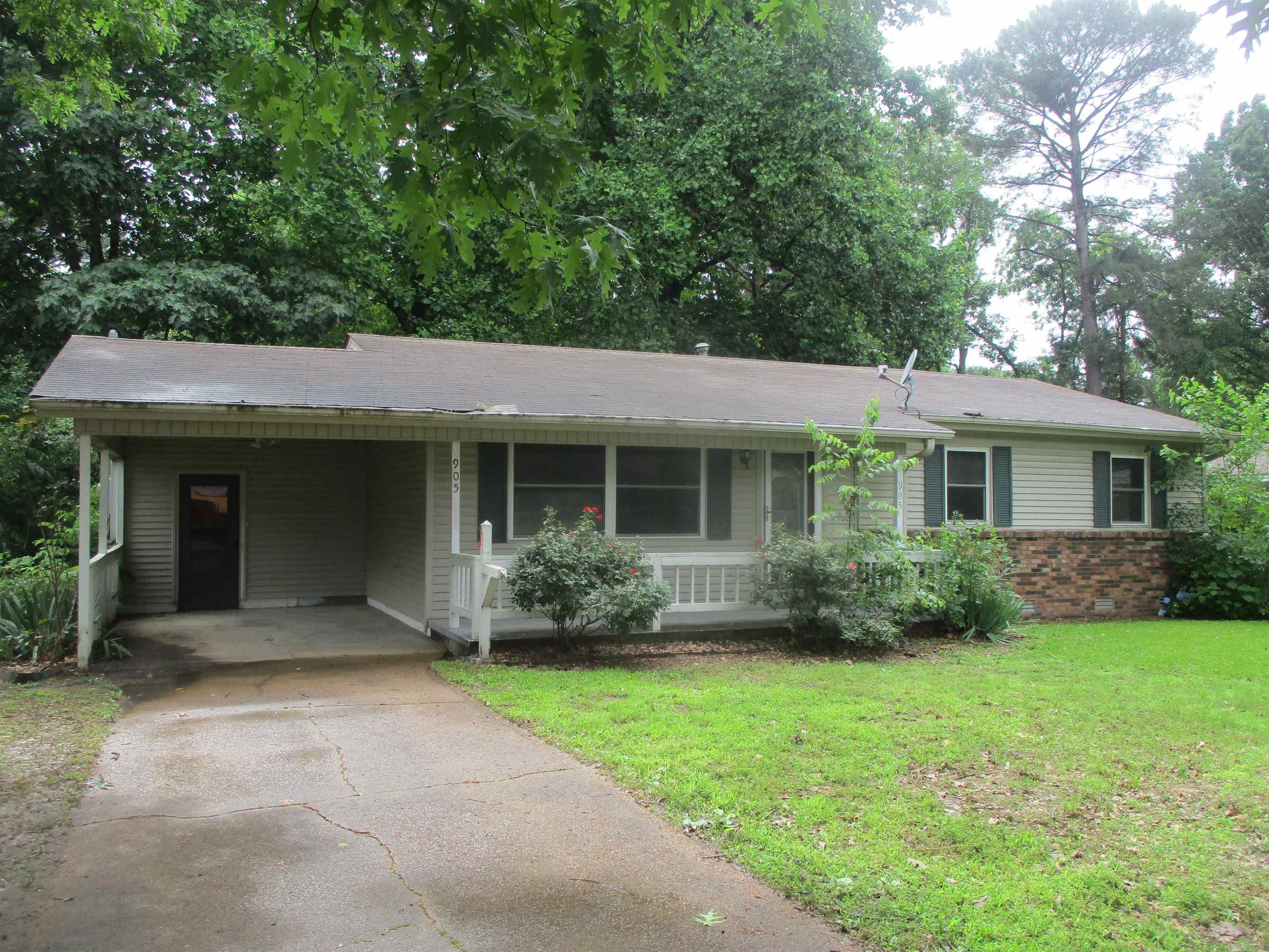 905  Merritt  Searcy, AR