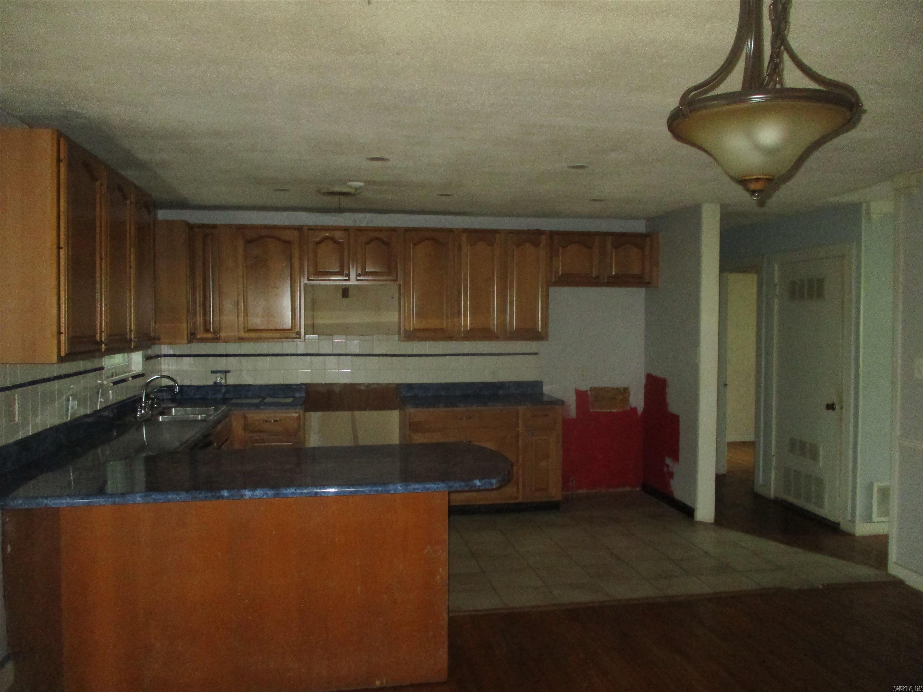 905  Merritt  Searcy, AR