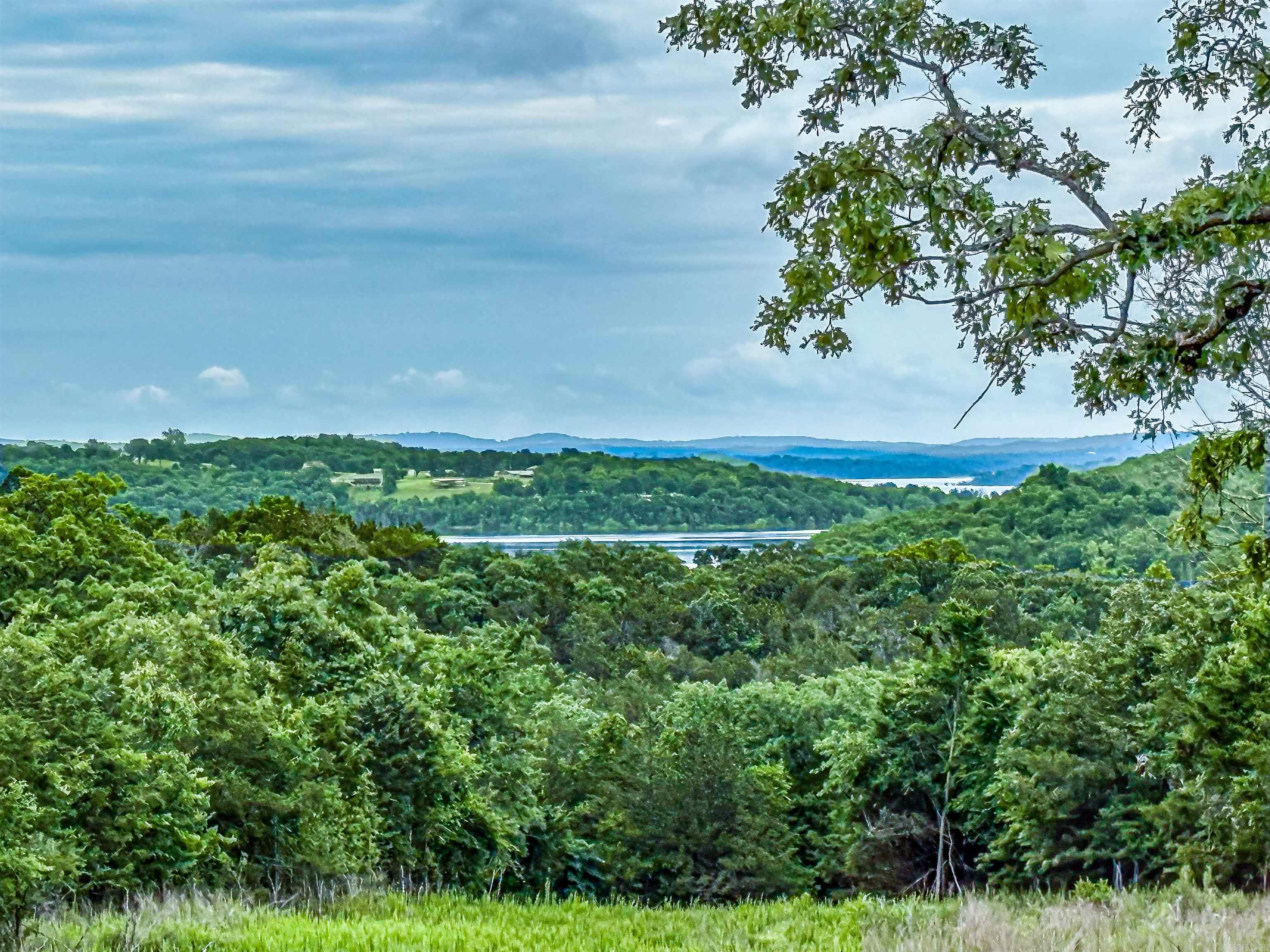 5  MC 2028  Yellville, AR