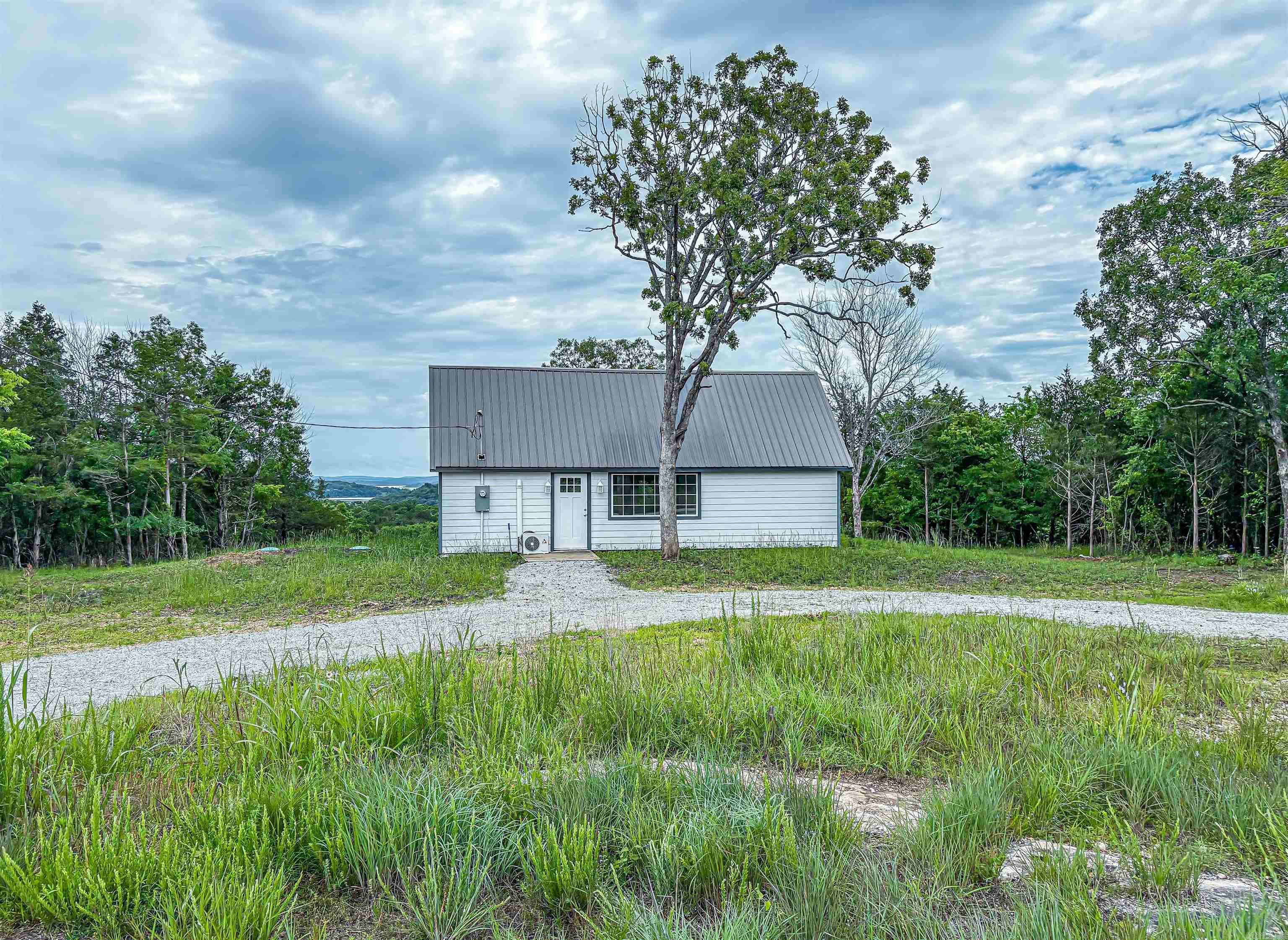 5  MC 2028  Yellville, AR