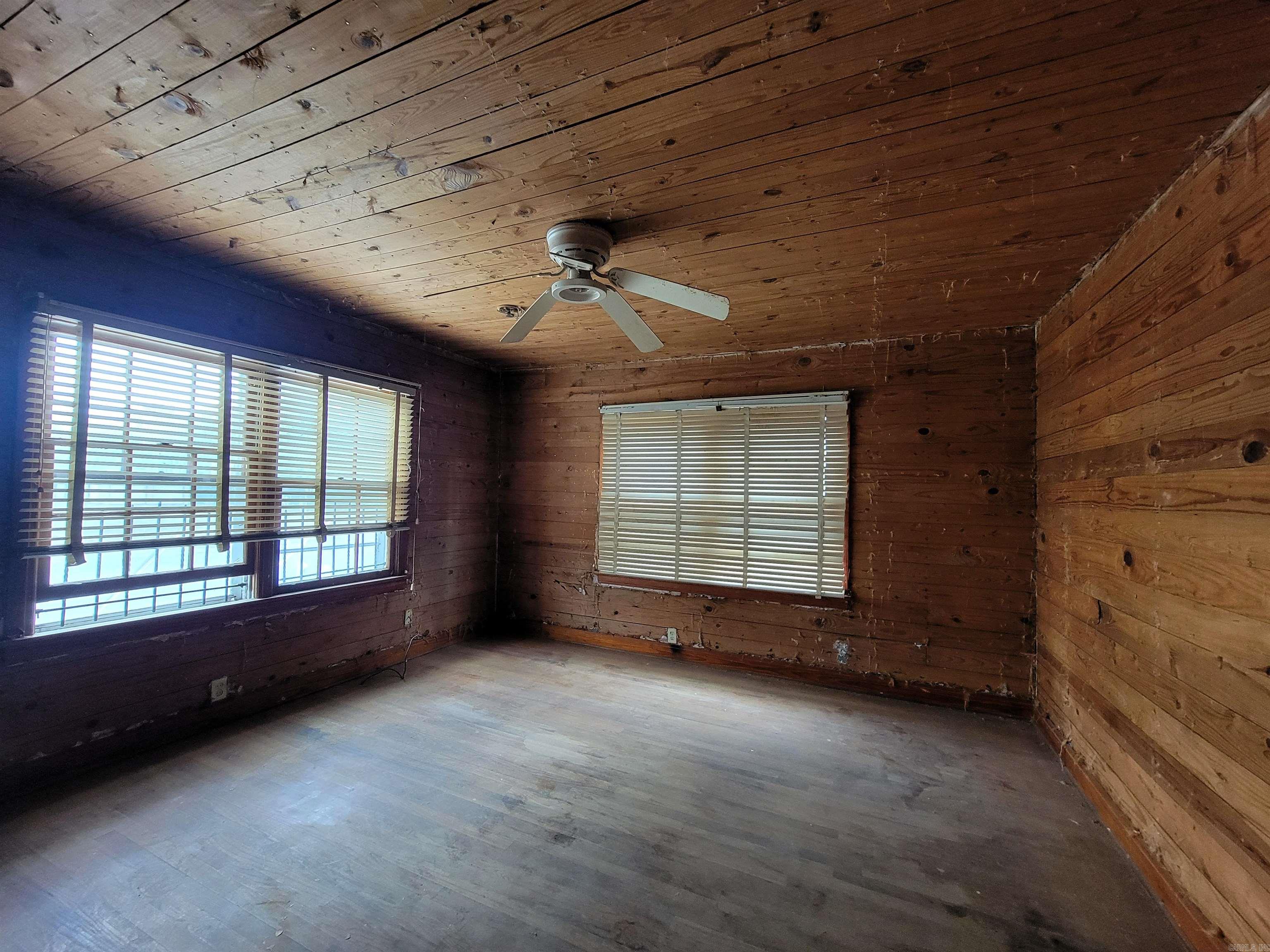 1930 S Olive  Pine Bluff, AR
