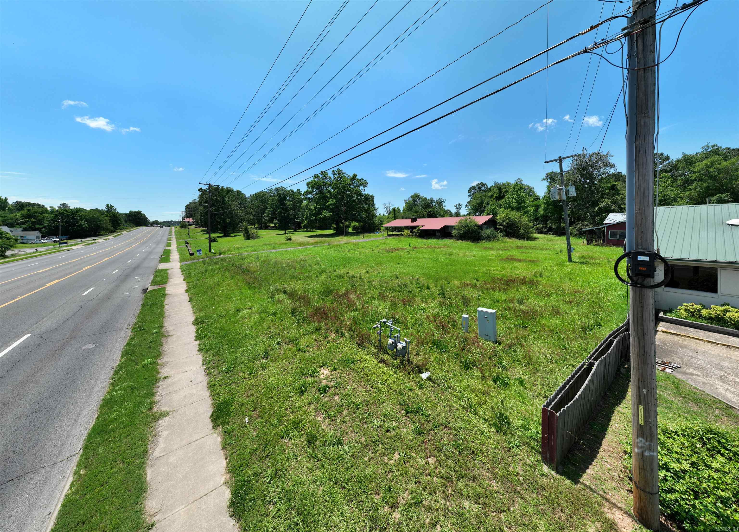 1518 S Highway 65  Clinton, AR