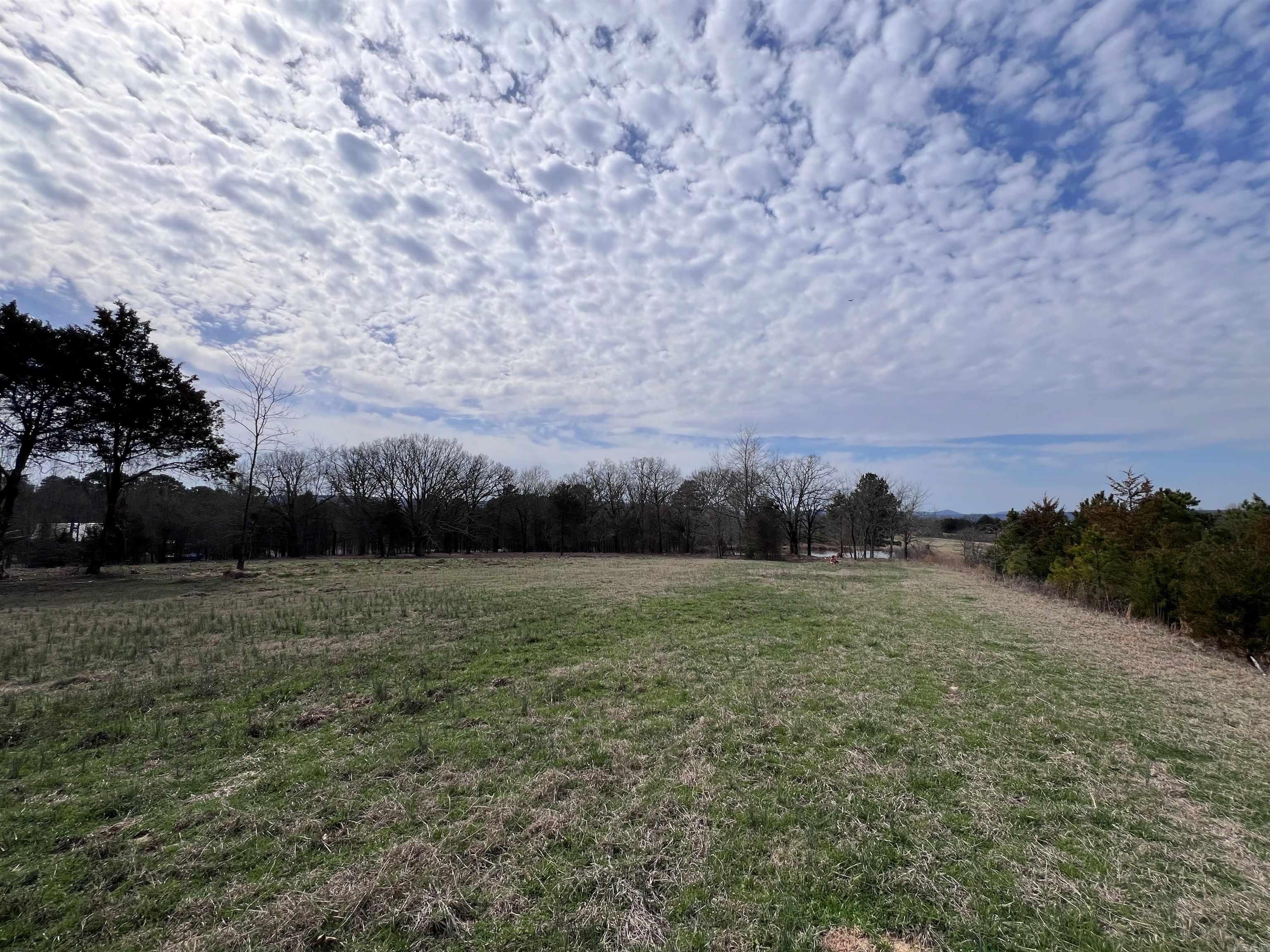 380 South Drive Greers Ferry, AR 72067