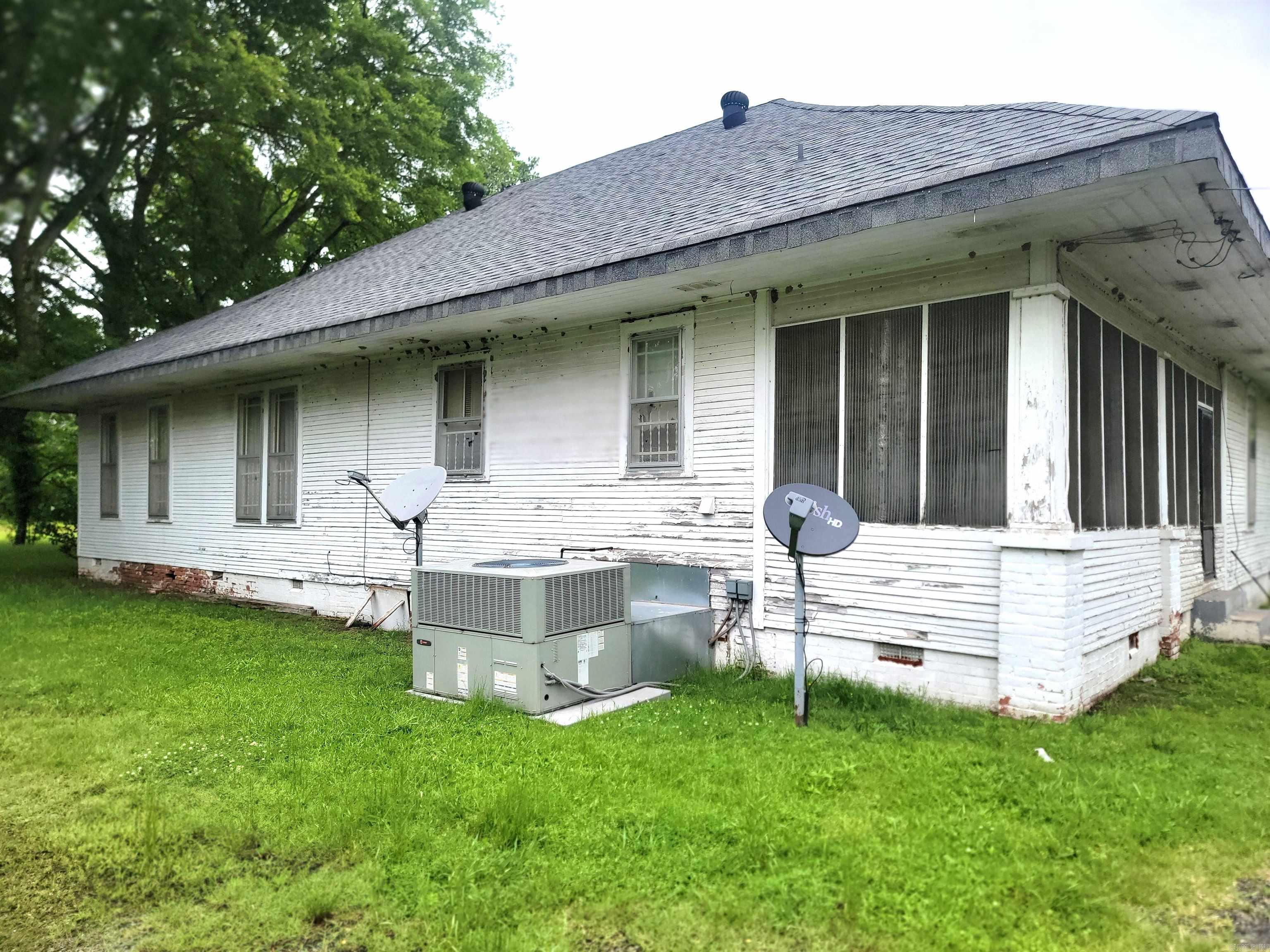 5901  Earl Chadick  Sherrill, AR
