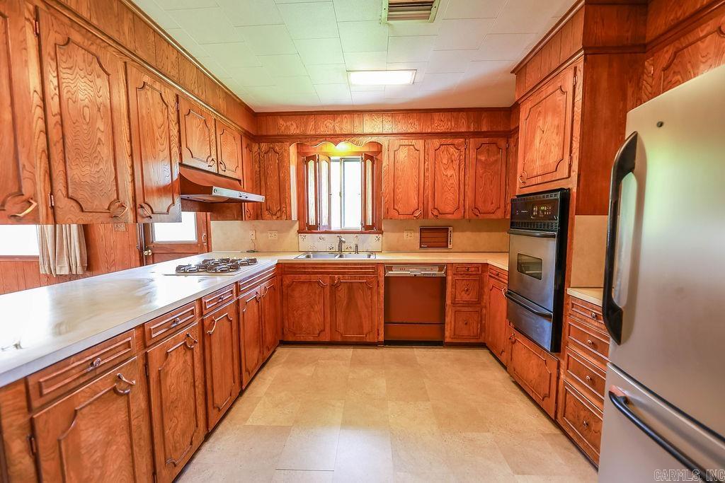 1706 W Block St  El Dorado, AR