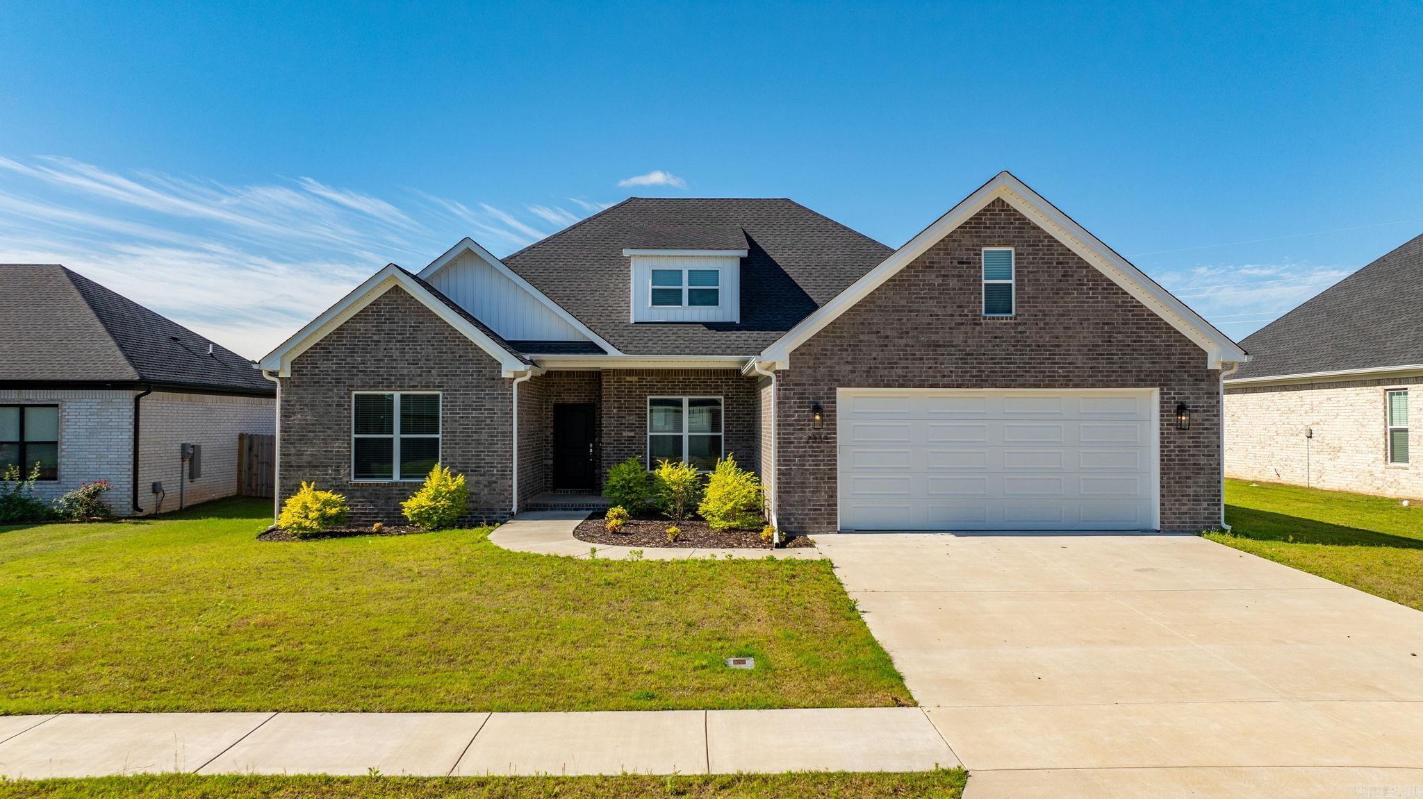 2333  Pleasant Cove  Conway, AR