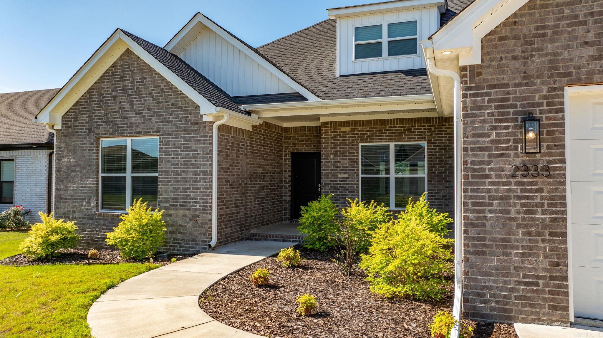 2333  Pleasant Cove  Conway, AR