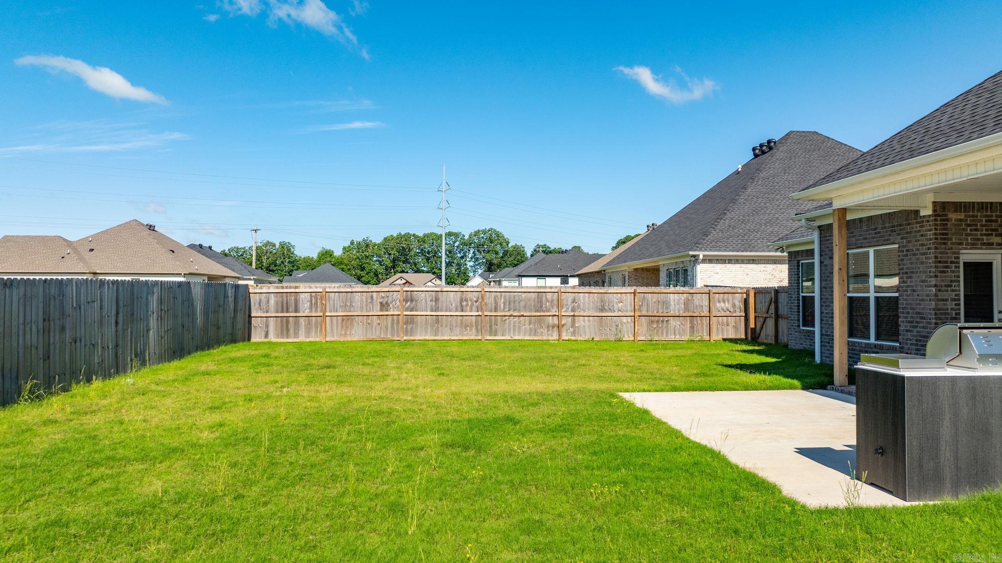 2333  Pleasant Cove  Conway, AR