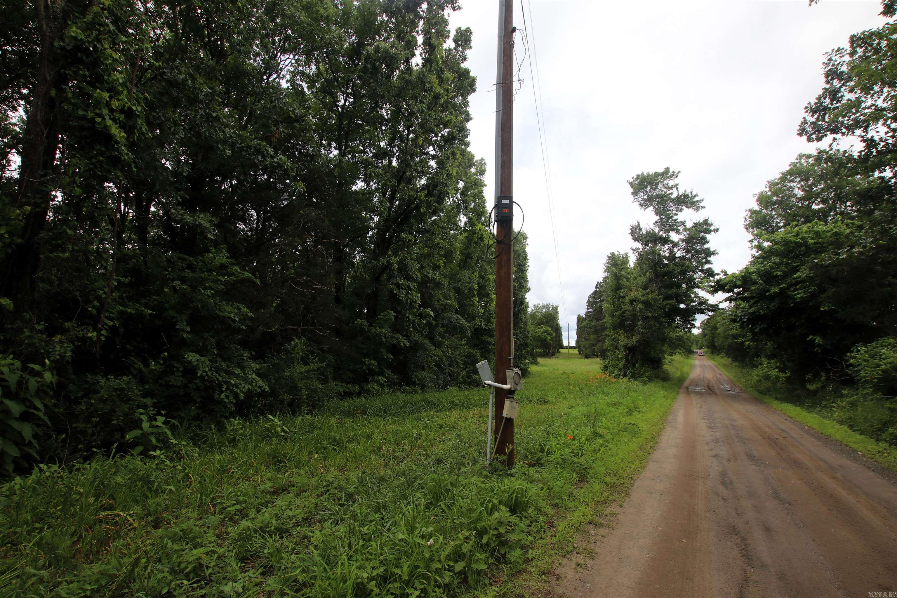 000  Merryman  Clinton, AR