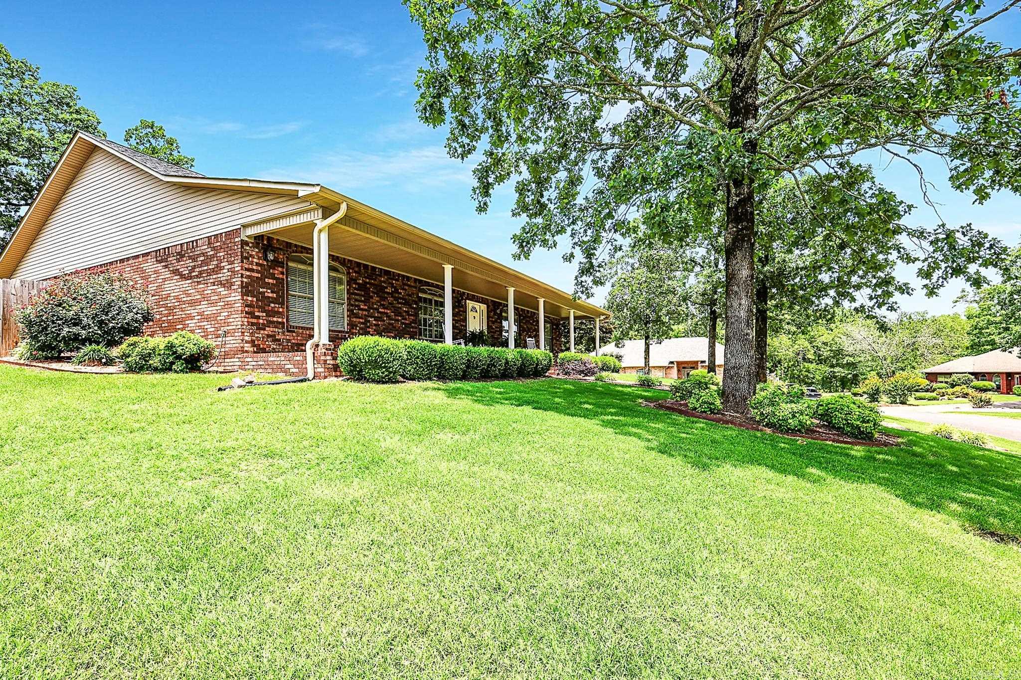 113  DEER VIEW  Hot Springs, AR