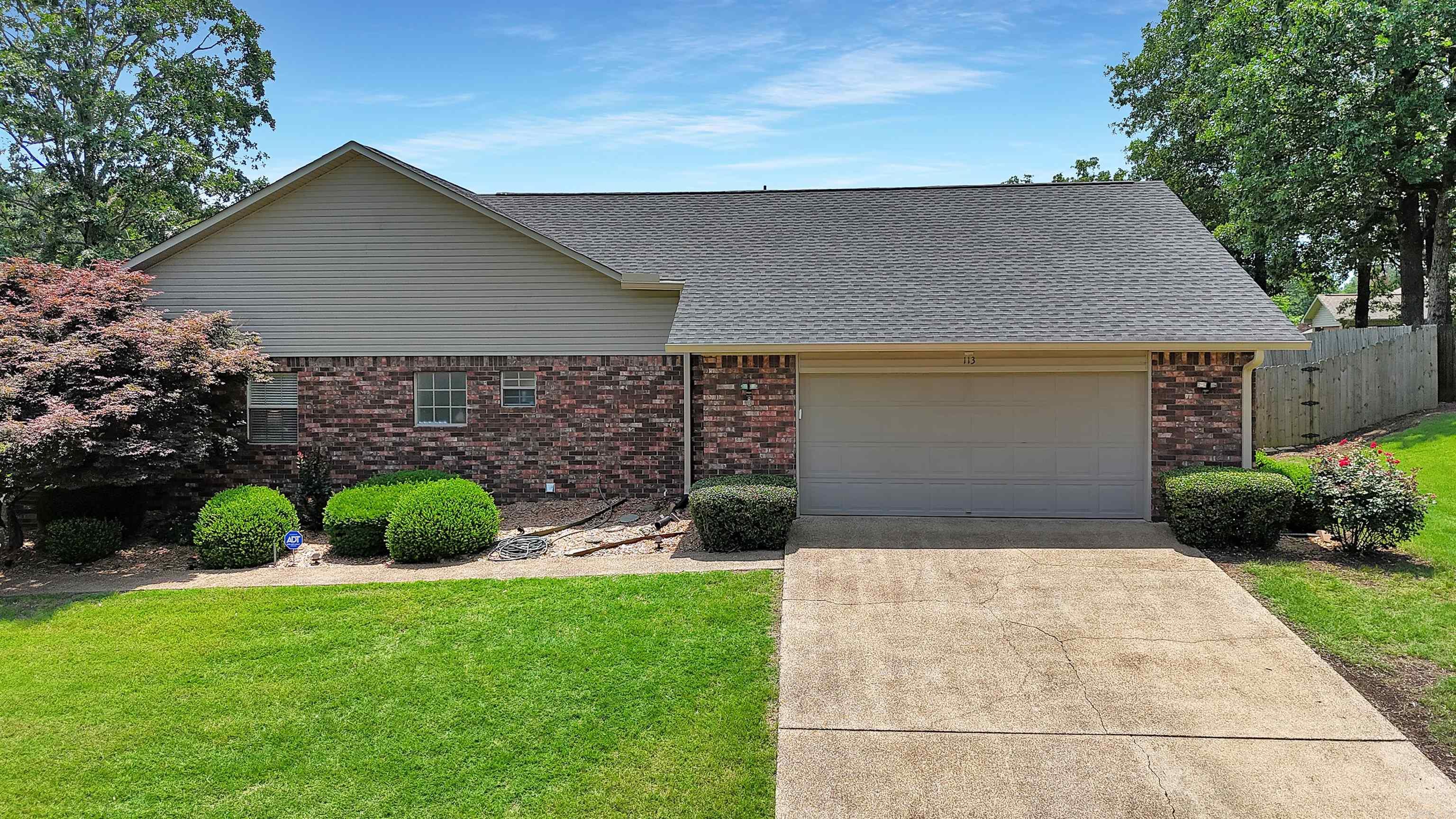 113  DEER VIEW  Hot Springs, AR