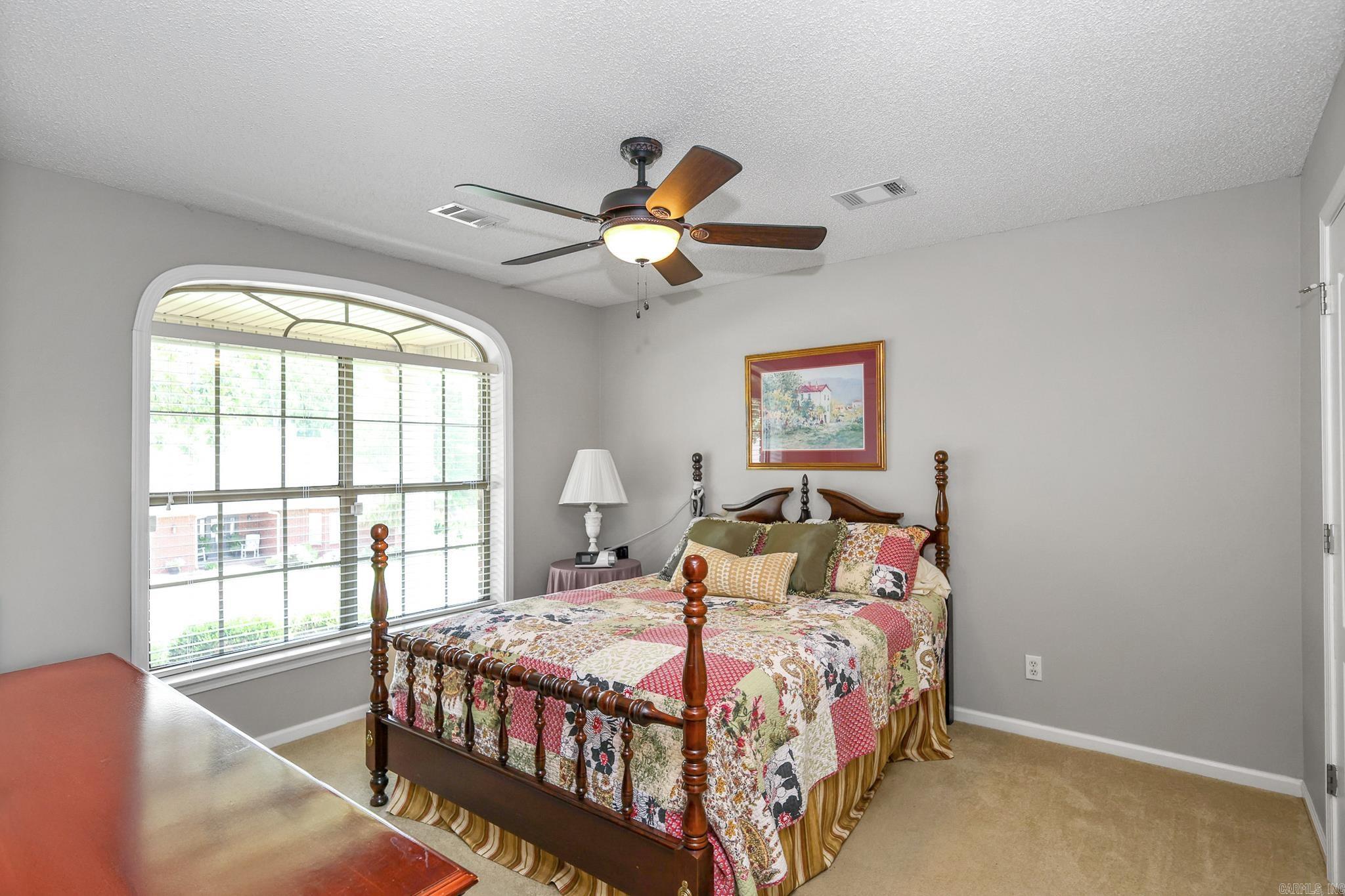 113  DEER VIEW  Hot Springs, AR
