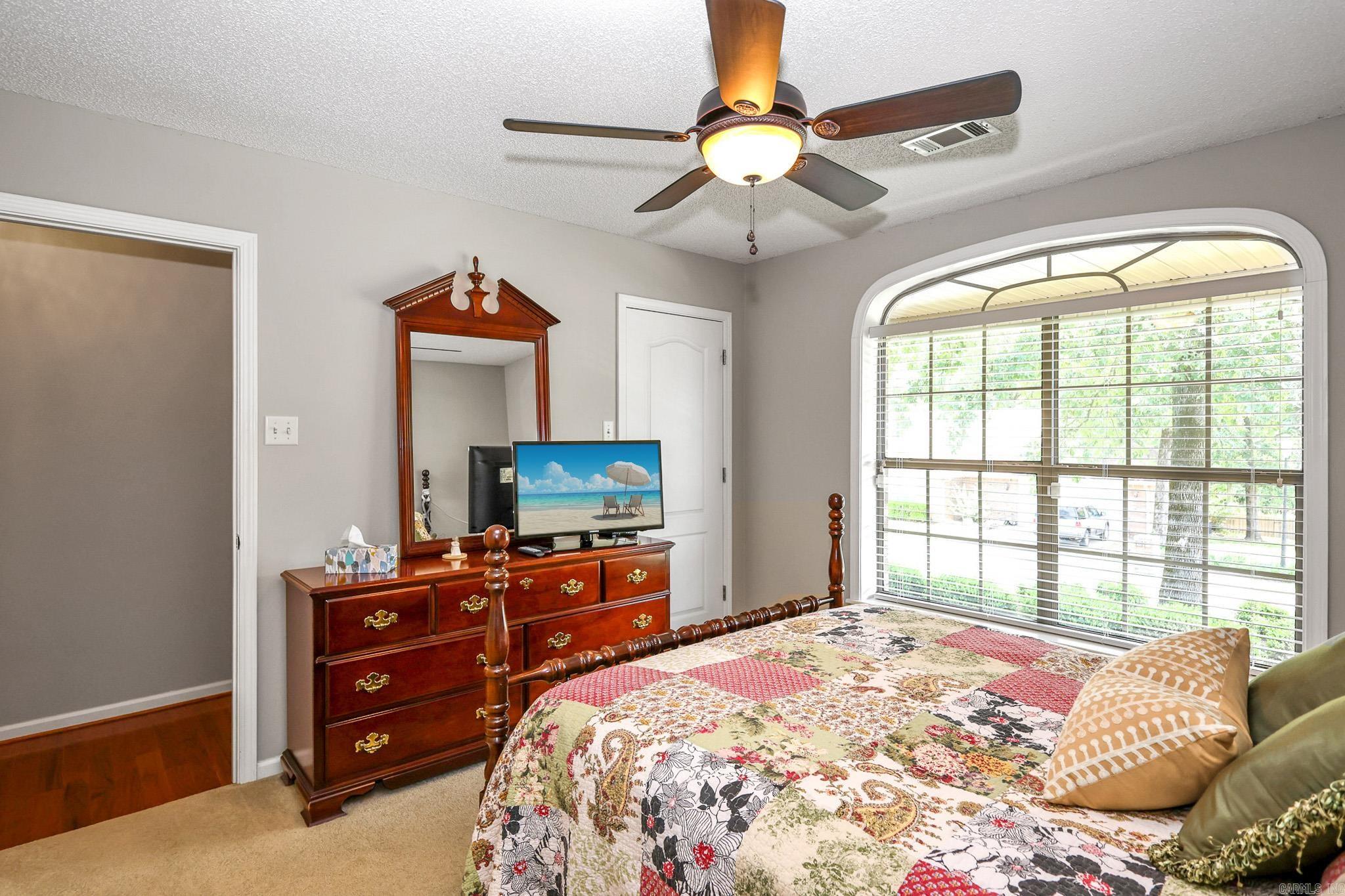 113  DEER VIEW  Hot Springs, AR