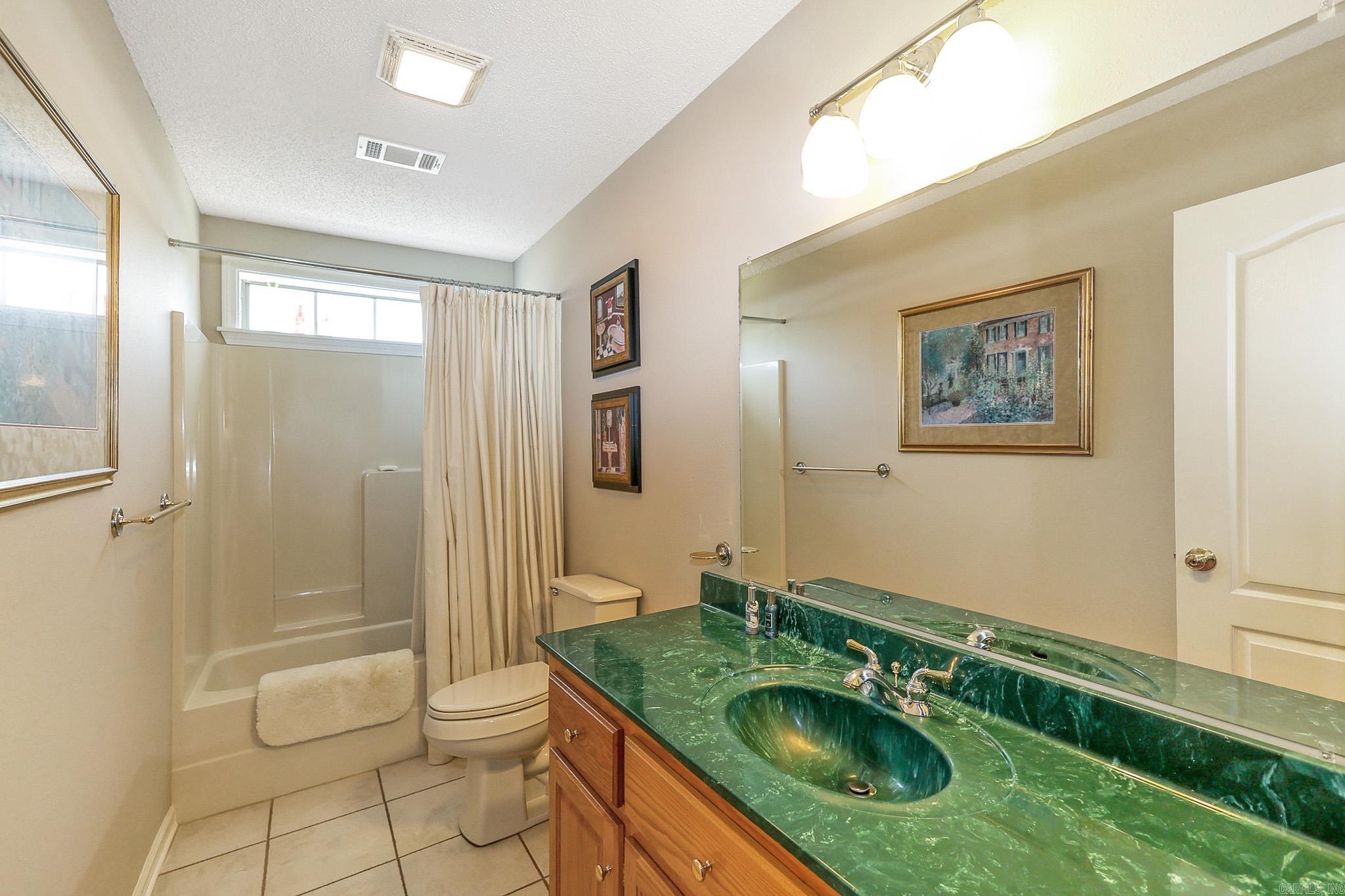 113  DEER VIEW  Hot Springs, AR