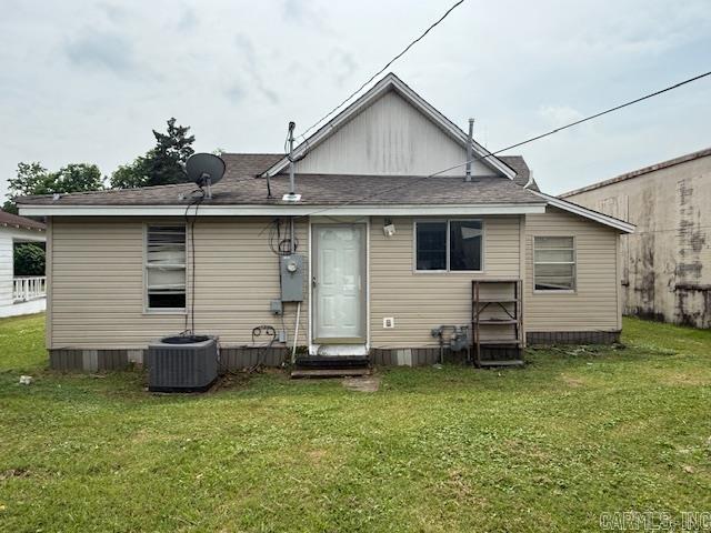 217 SE 3rd  England, AR