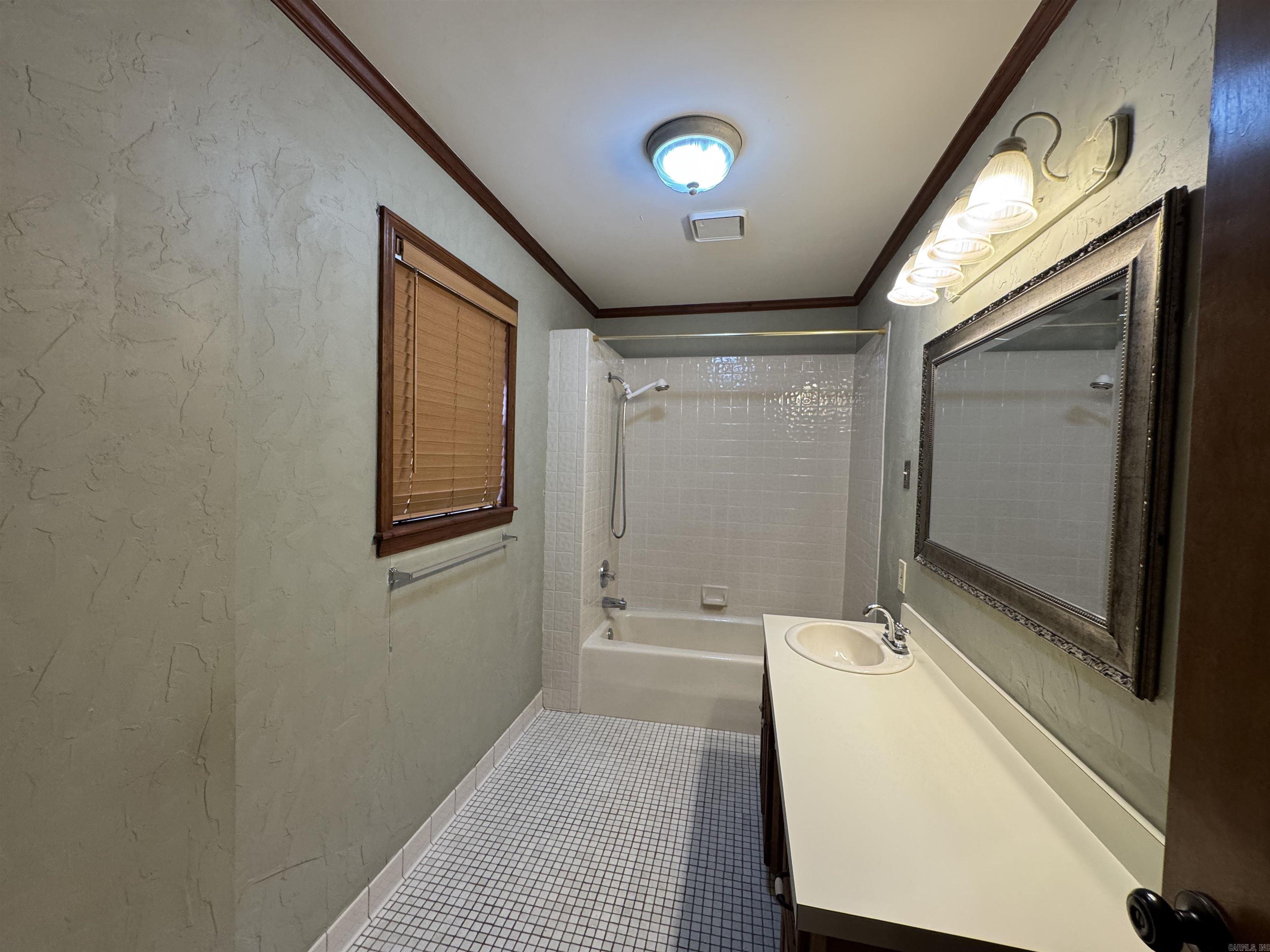 5901  Star  Little Rock, AR