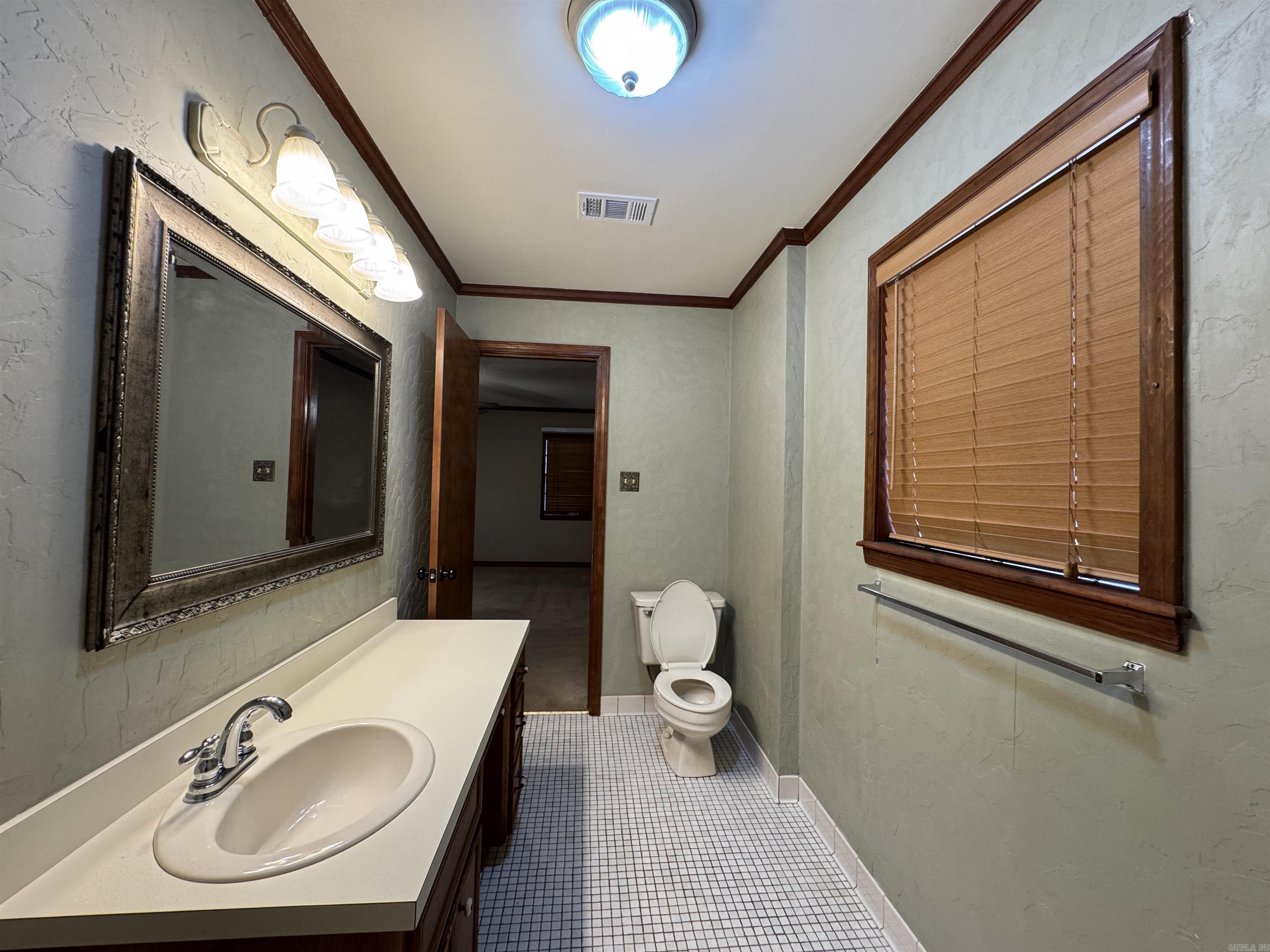 5901  Star  Little Rock, AR