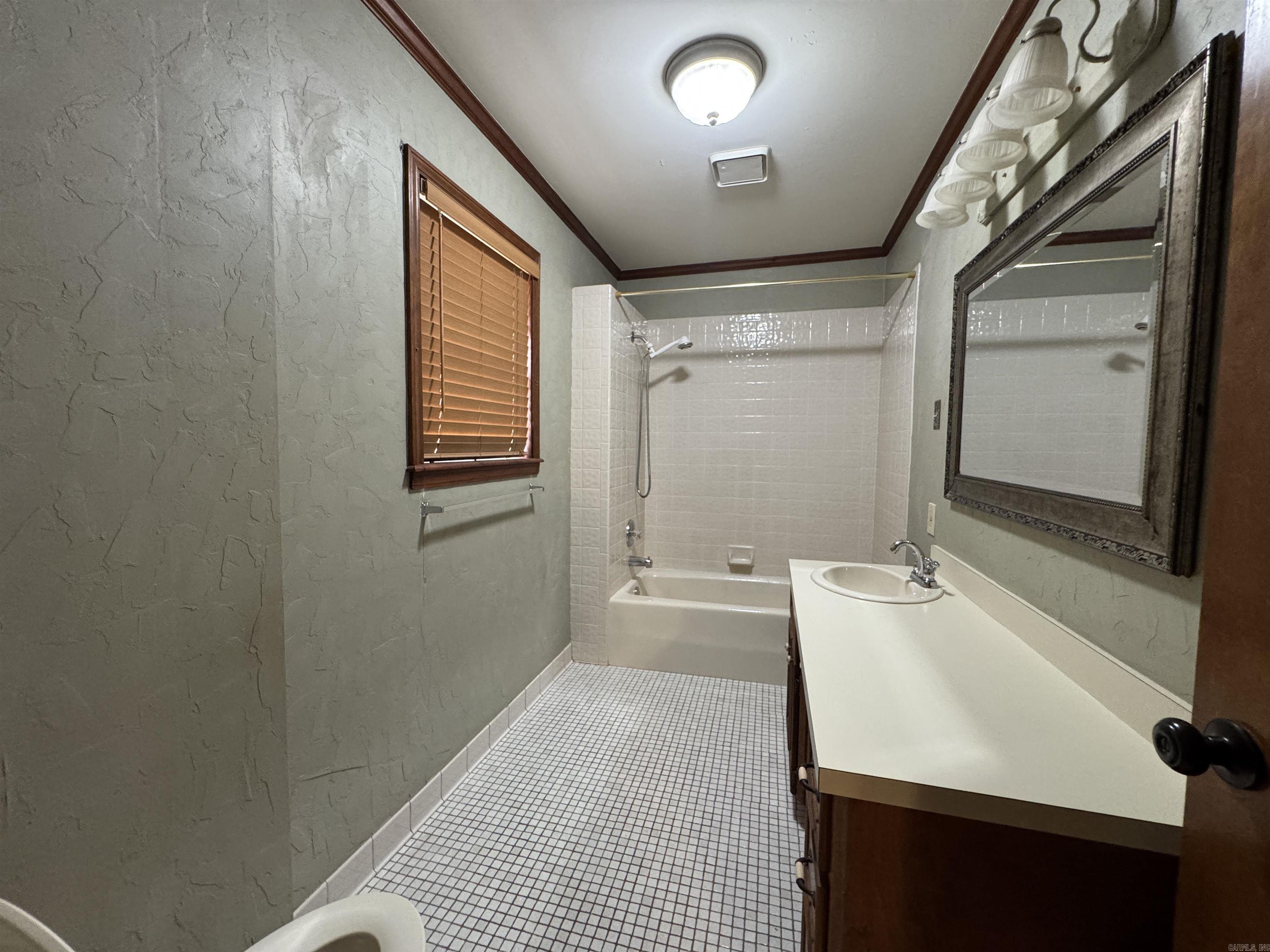 5901  Star  Little Rock, AR