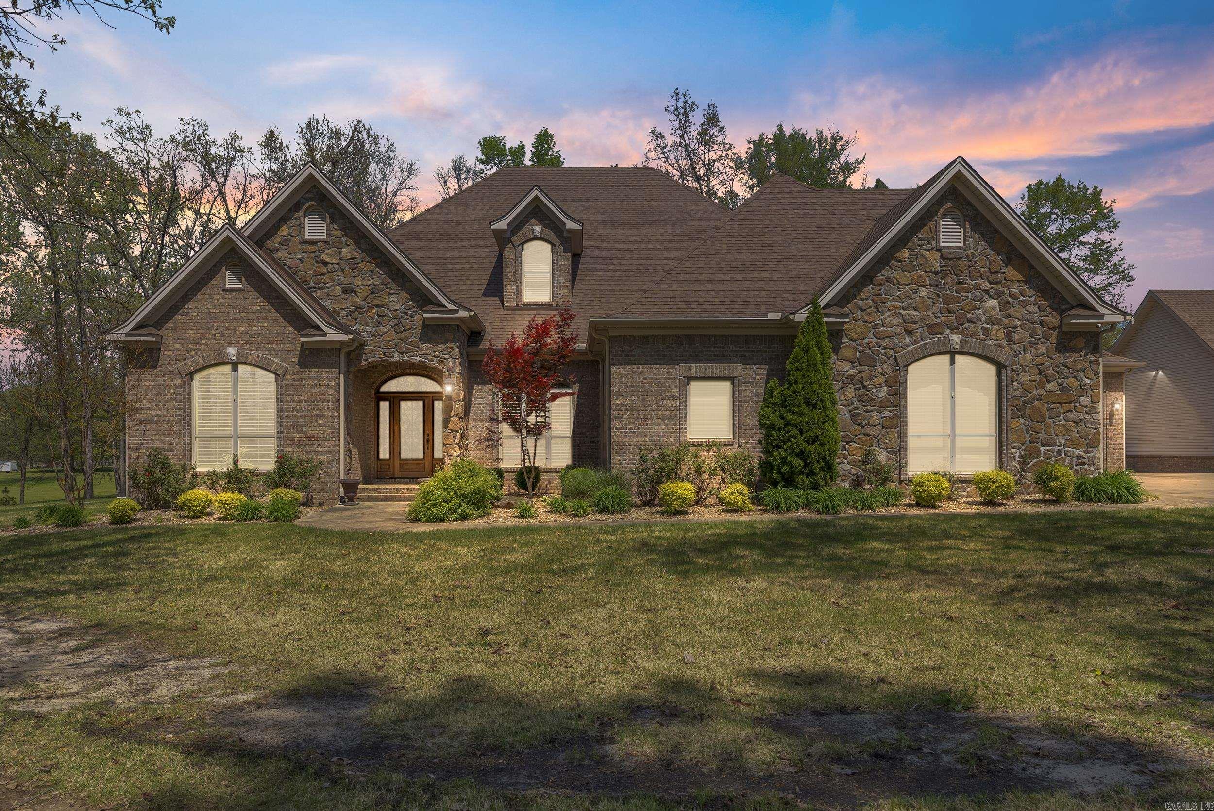 1606  HILLDALE  Alexander, AR