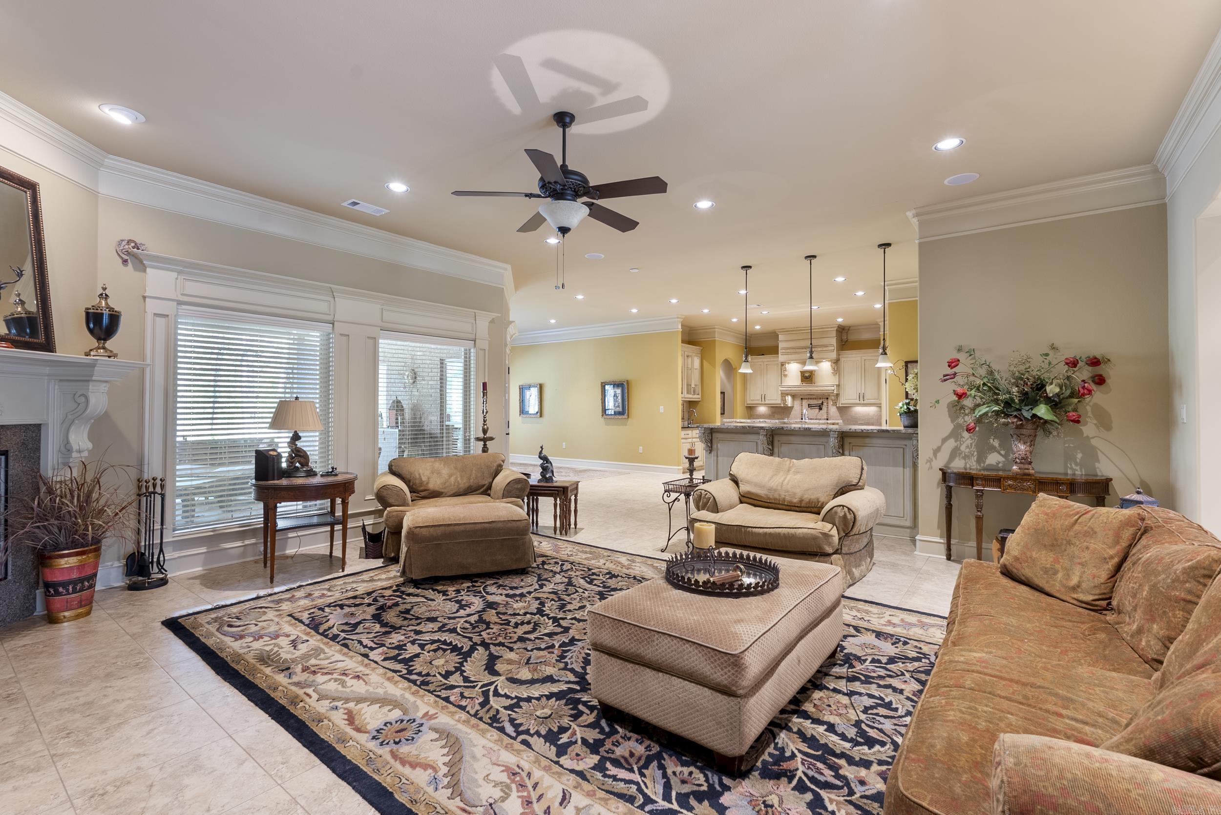 1606  HILLDALE  Alexander, AR