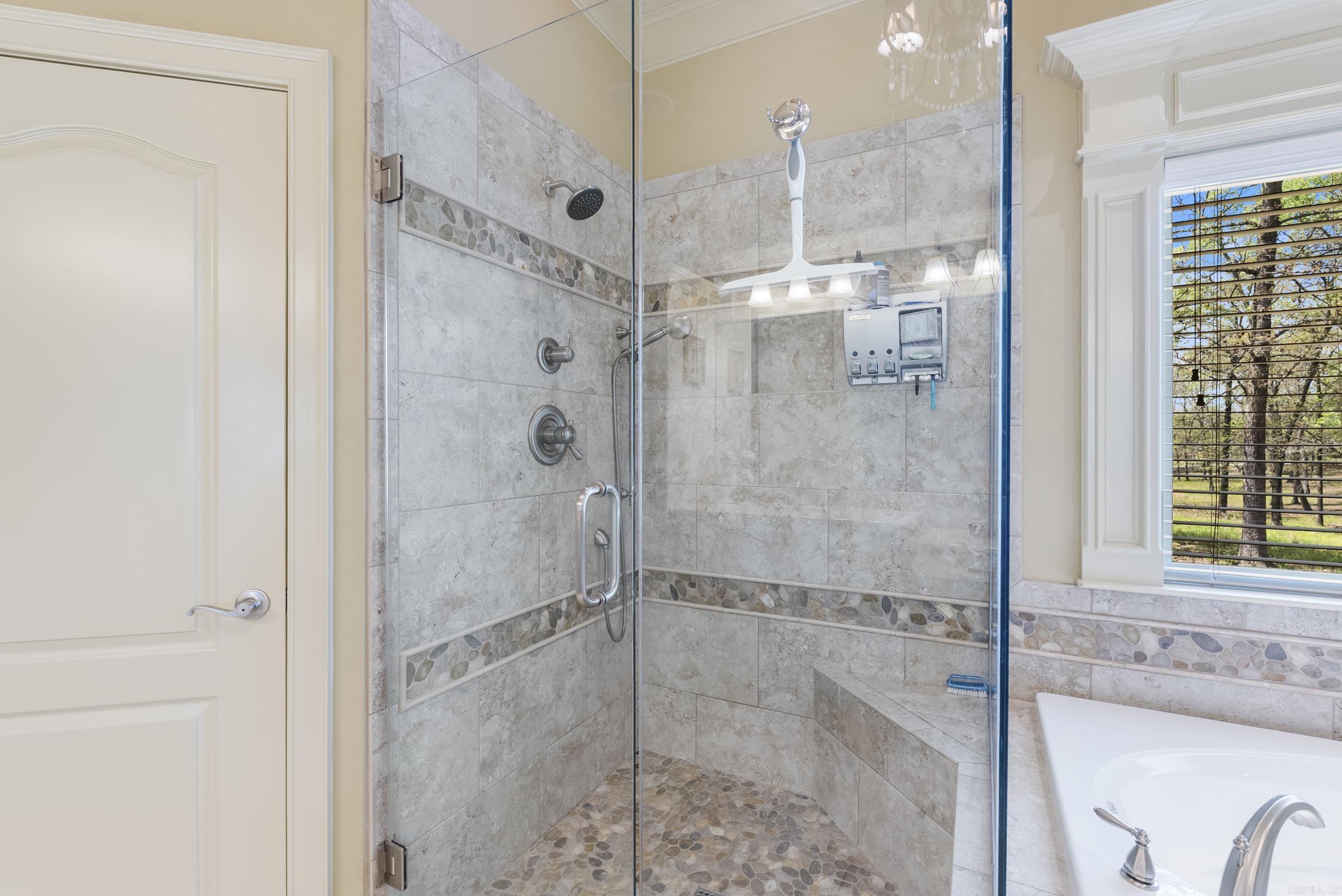 1606  HILLDALE  Alexander, AR