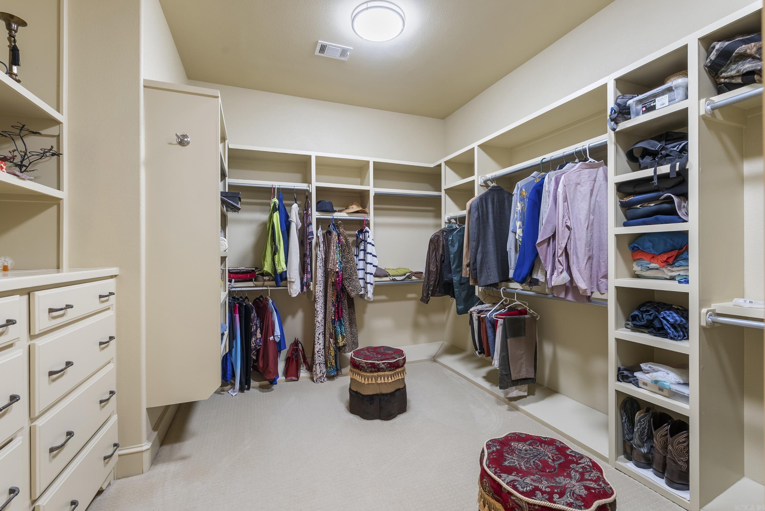 1606  HILLDALE  Alexander, AR