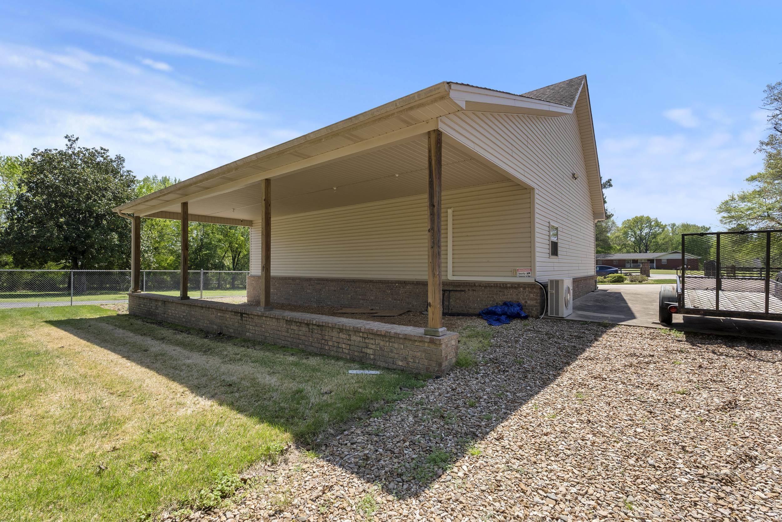 1606  HILLDALE  Alexander, AR