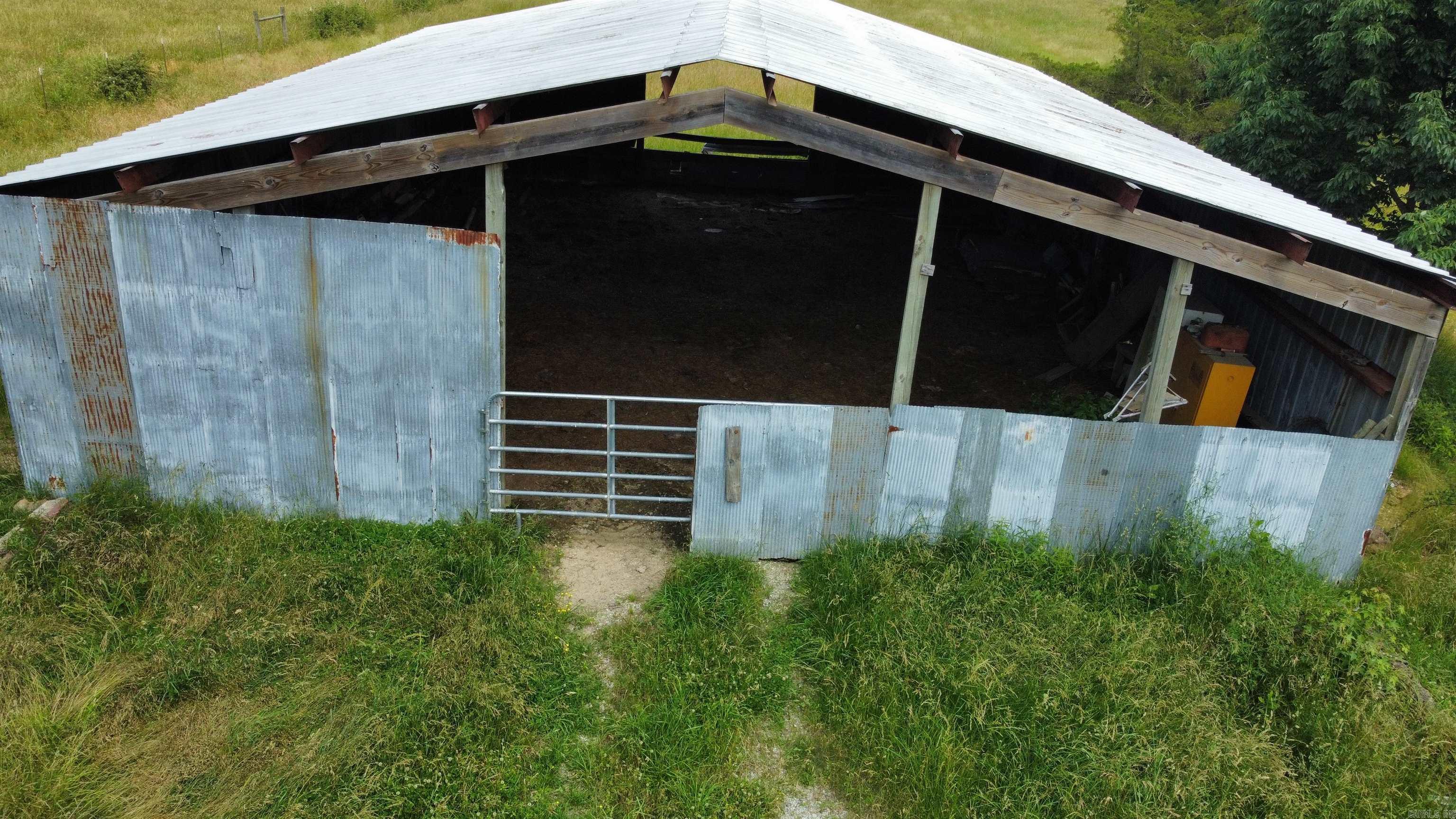 5470 S Highway 5  Mountain View, AR
