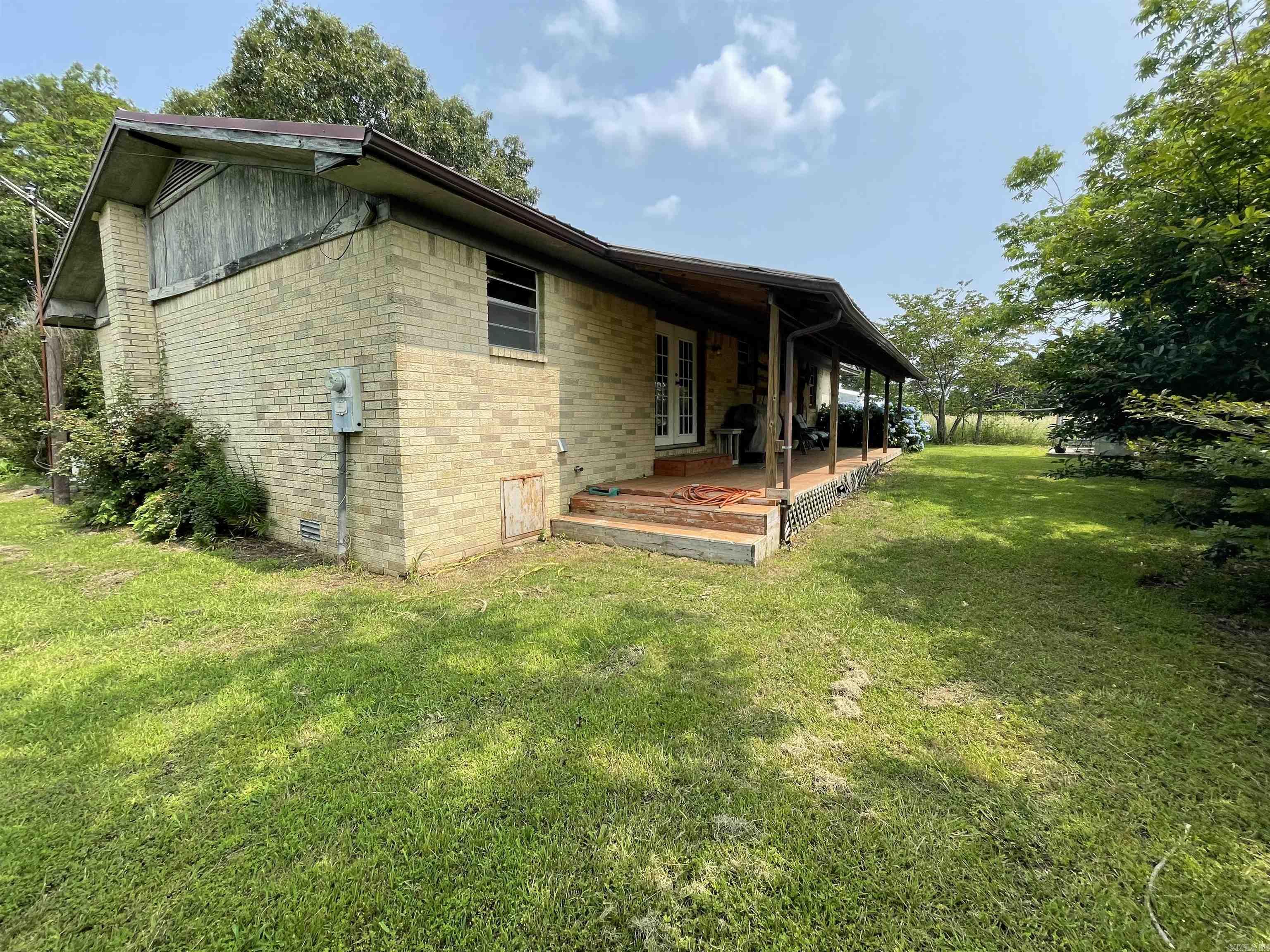 5470 S Highway 5  Mountain View, AR