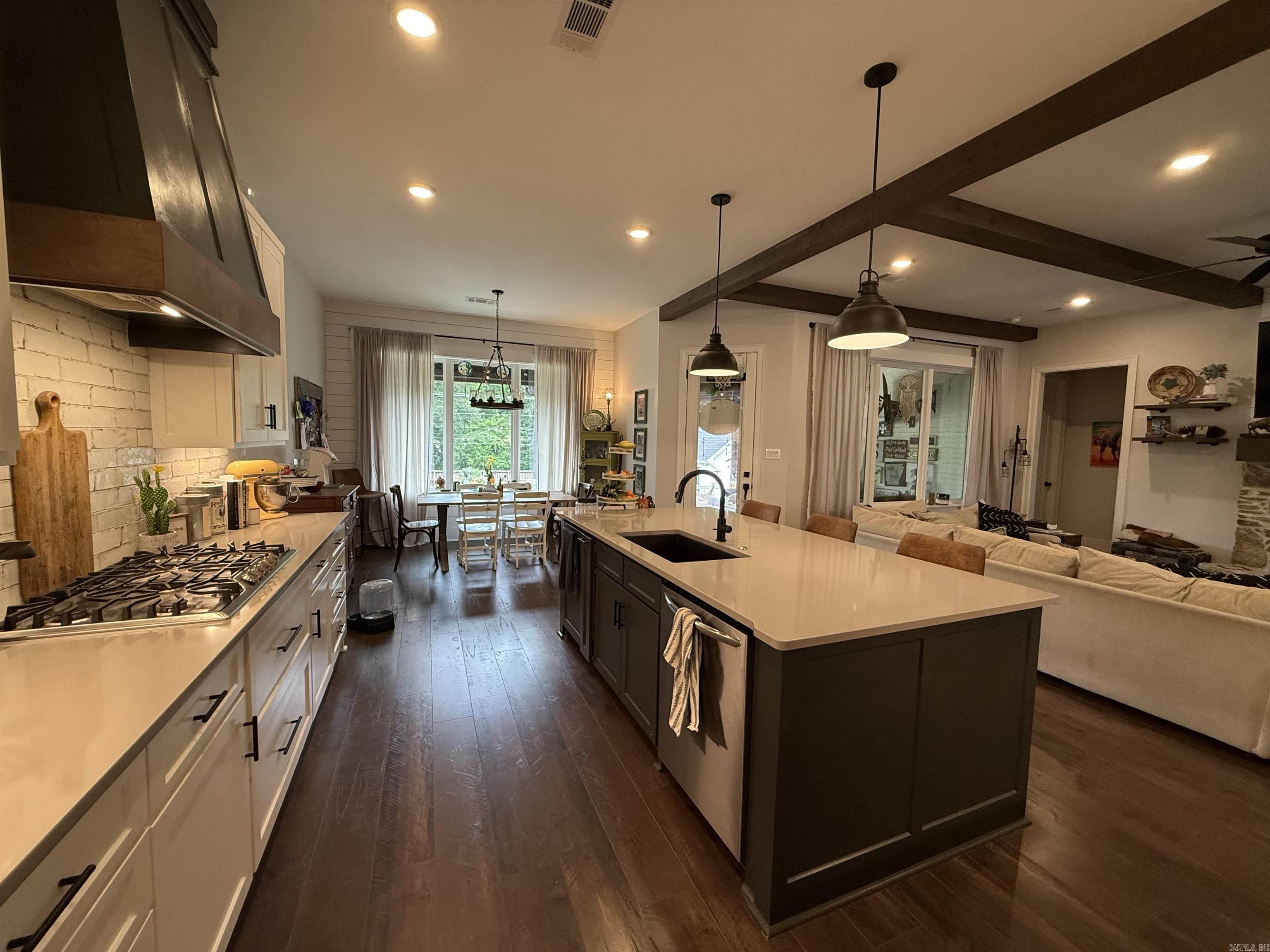 873  Belle Grove Loop  Benton, AR