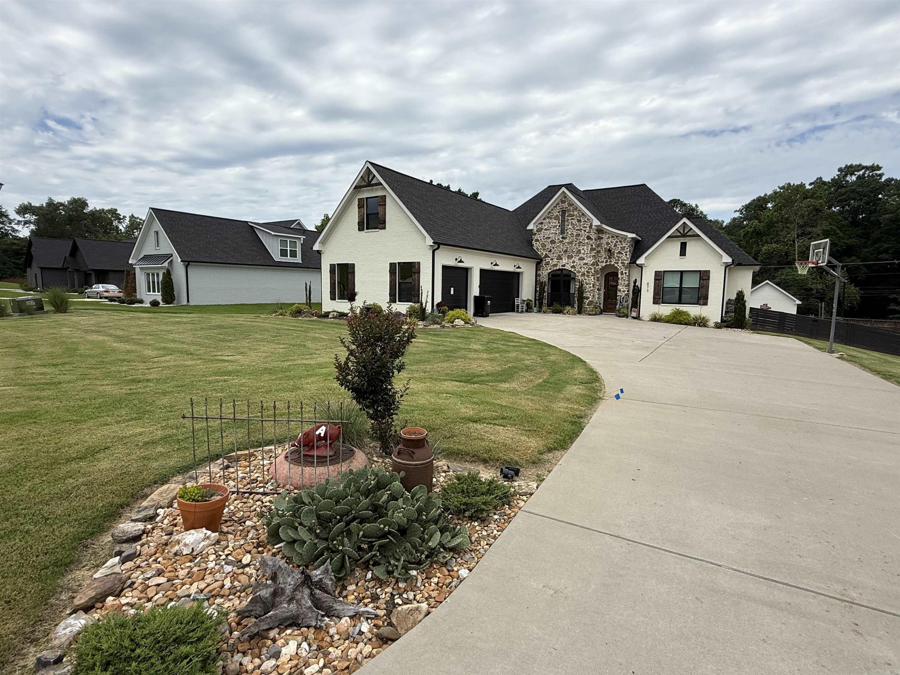 873  Belle Grove Loop  Benton, AR
