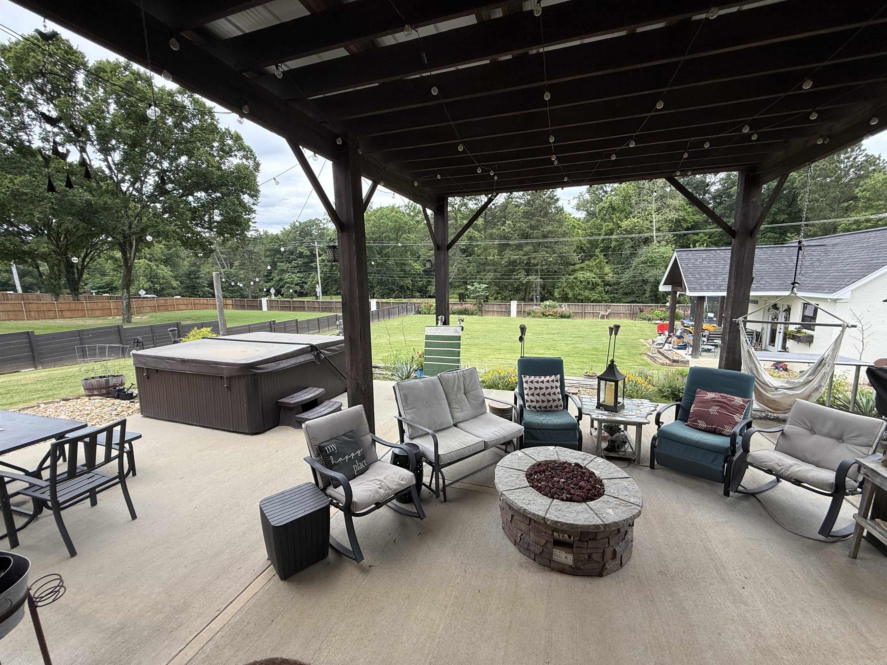 873  Belle Grove Loop  Benton, AR