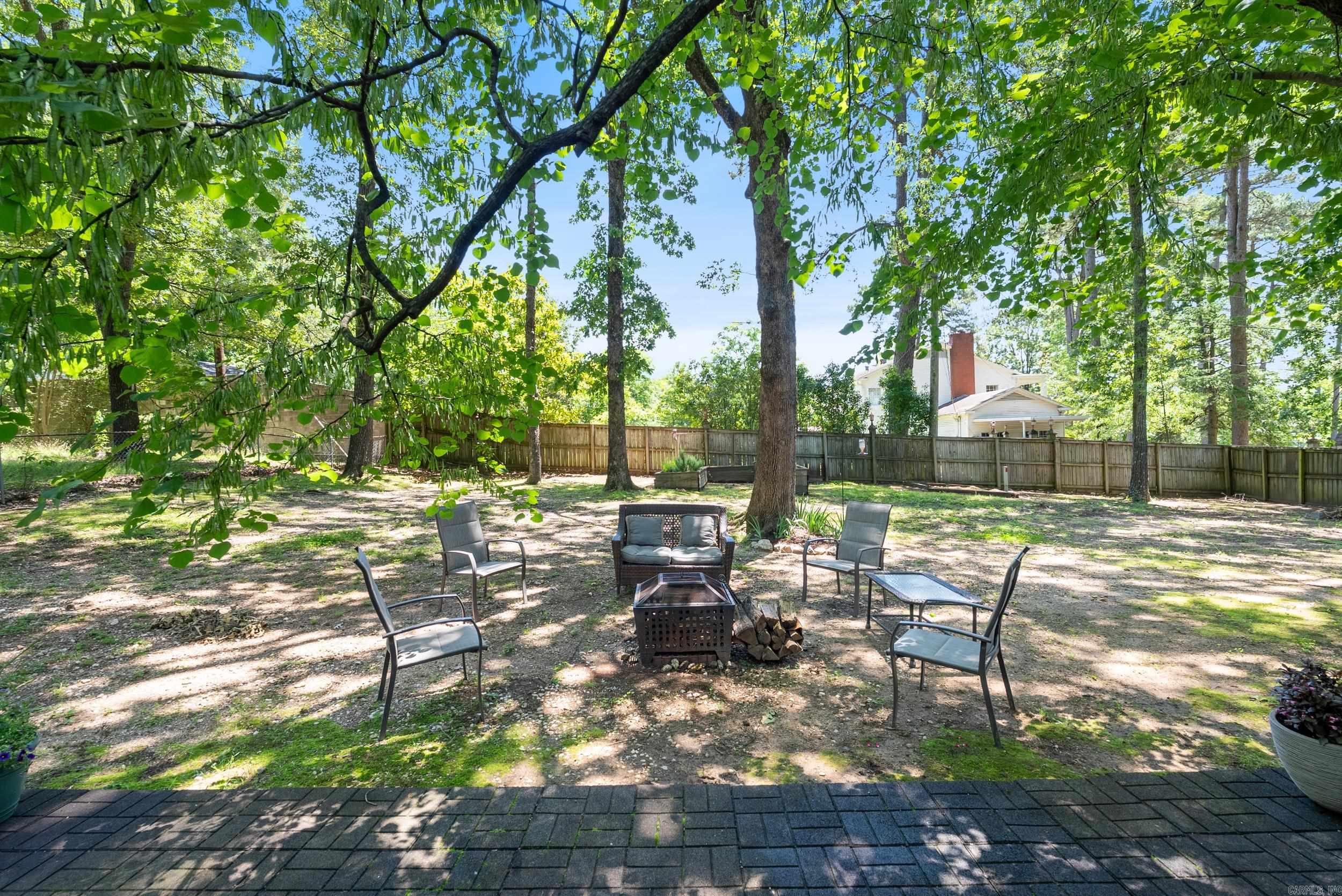 801  Pinewood Drive  Benton, AR