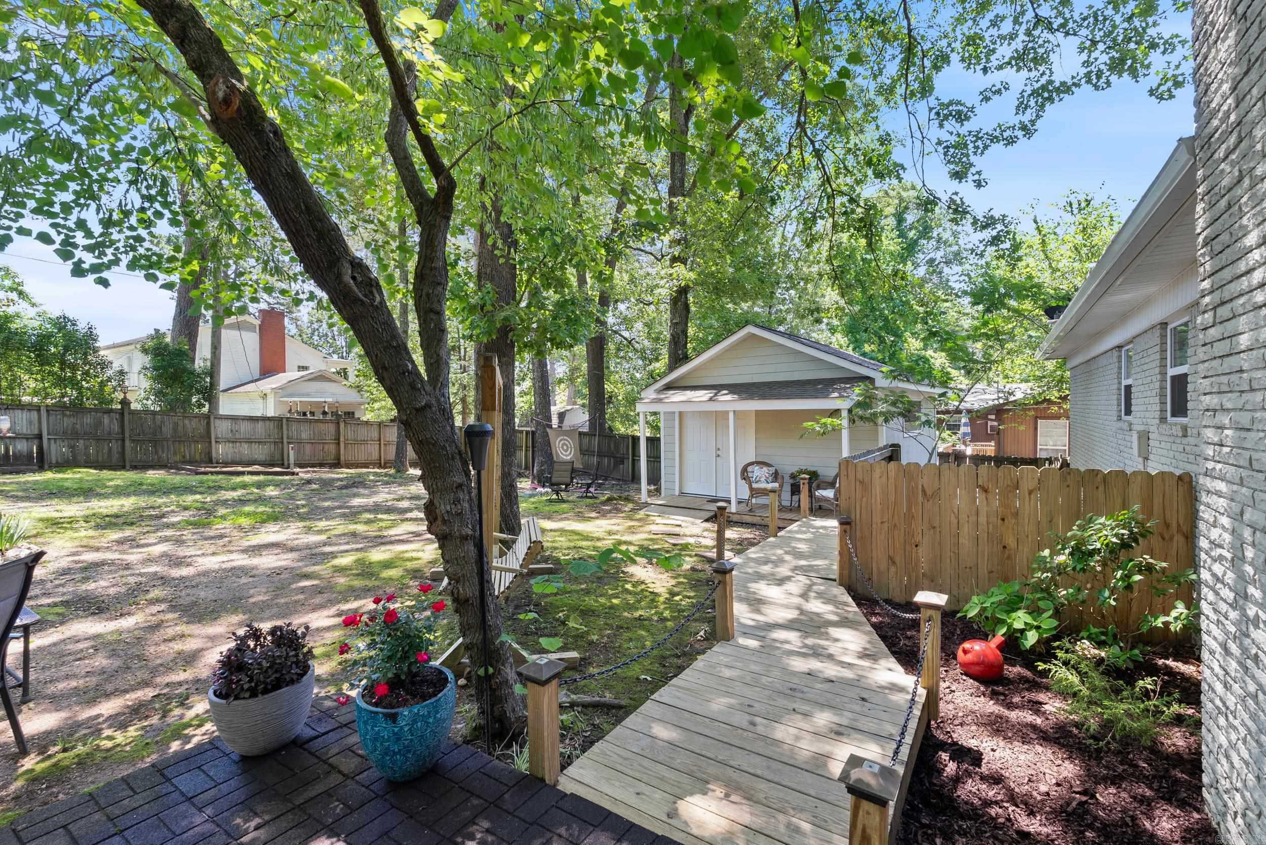 801  Pinewood Drive  Benton, AR
